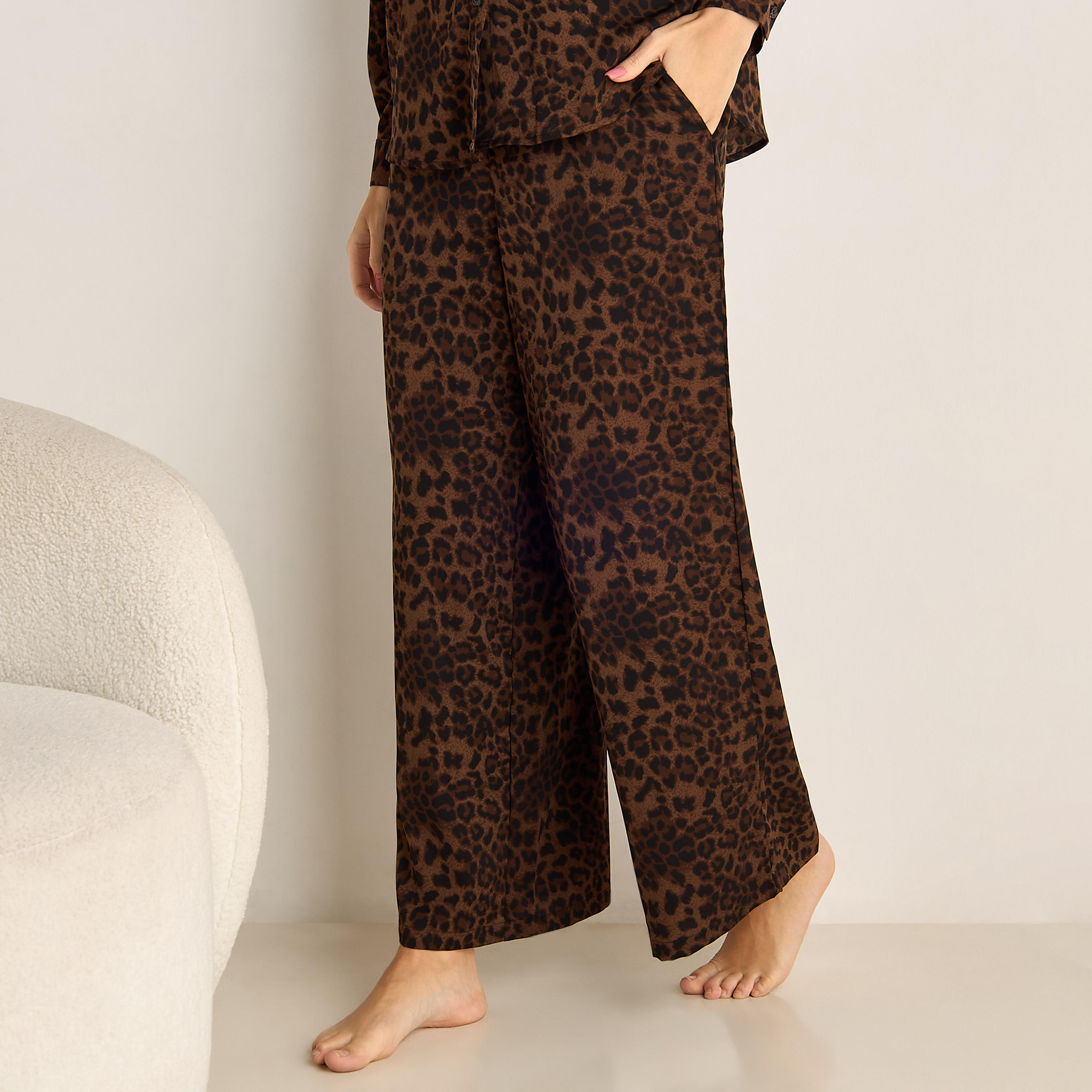 Pyjama Set Button-Down Shirt & Trousers-women-clothing-coordsets-image-5