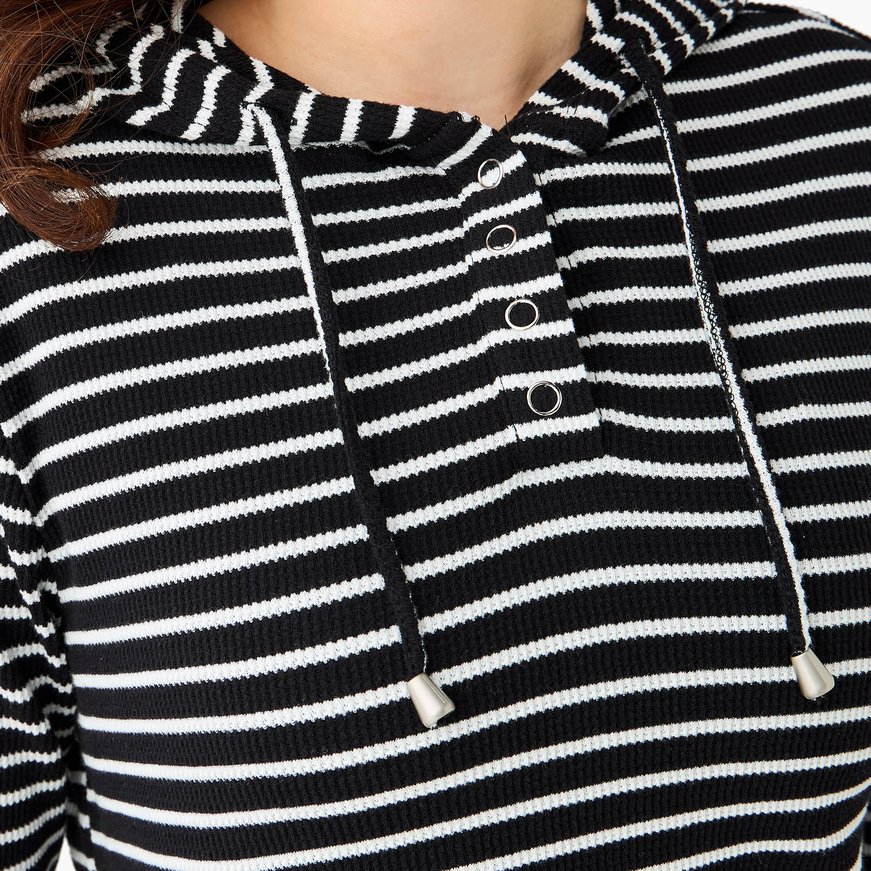 هودي مخطط بقصة مريحة للنساء-women-winterwear-hoodiesandsweatshirts-hoodies-image-5