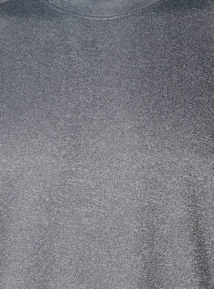 تيشيرت بقصة عادية وياقة ضيقة وأكمام قصيرة للرجال-men-clothing-tshirtsandpolos-tshirts-image-2