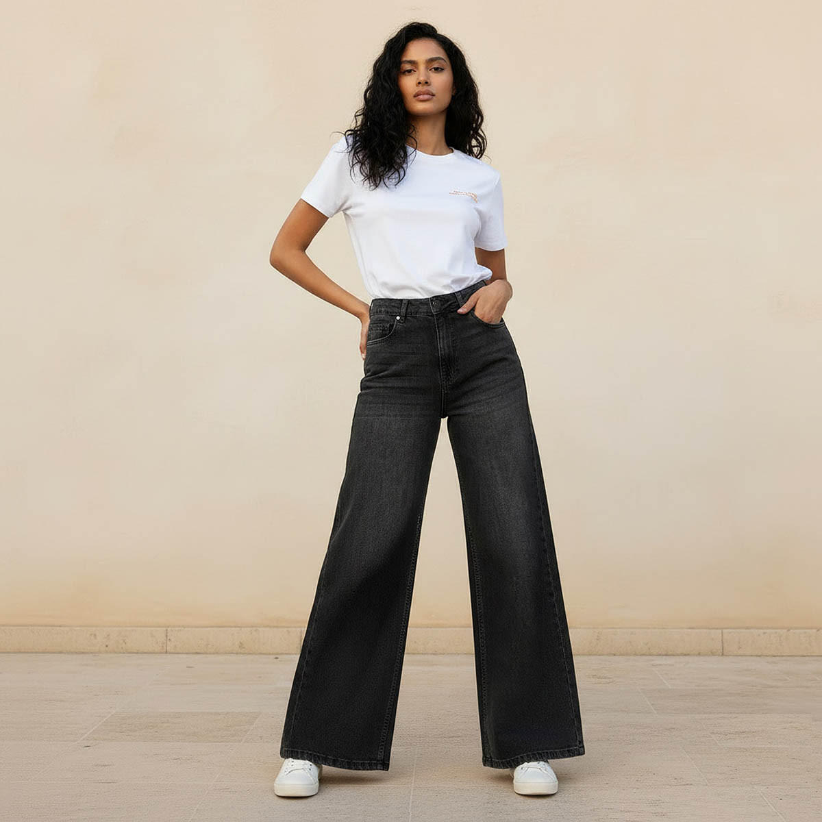 بنطلون جينز قطن واسع الساق بزر إغلاق وجيوب من لي كوبر-women-clothing-bottoms-jeans-image-3