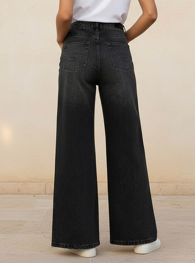 بنطلون جينز قطن واسع الساق بزر إغلاق وجيوب من لي كوبر-women-clothing-bottoms-jeans-image-4