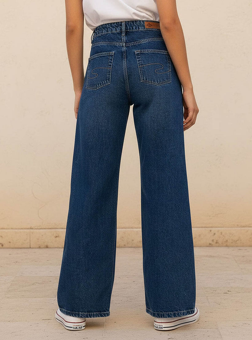 بنطلون جينز قطن واسع الساق بزر إغلاق وجيوب من لي كوبر-women-clothing-bottoms-jeans-image-4