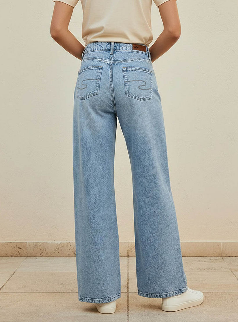 بنطلون جينز قطن واسع الساق بزر إغلاق وجيوب من لي كوبر-women-clothing-bottoms-jeans-image-4