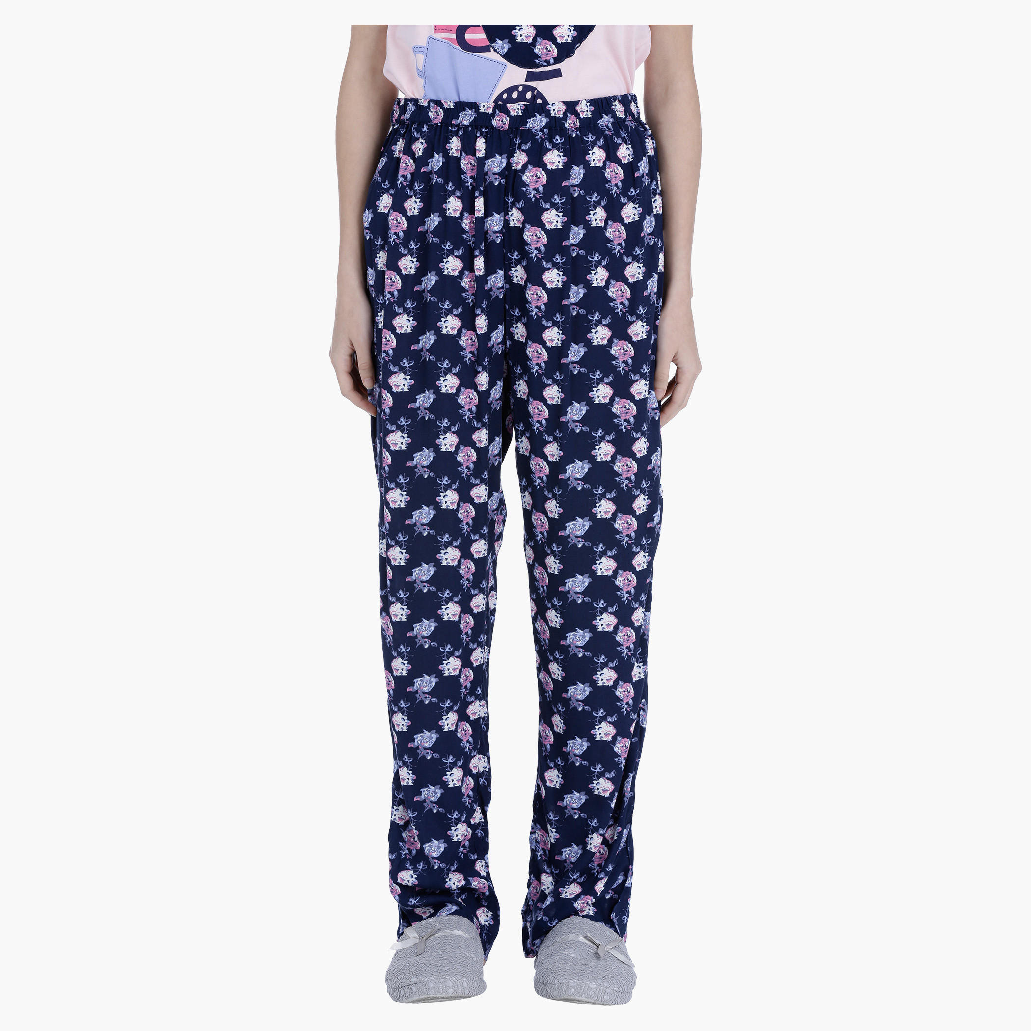 طقم بيجاما بطبعات-women-clothing-nightwear-pyjamas-longsets-image-1