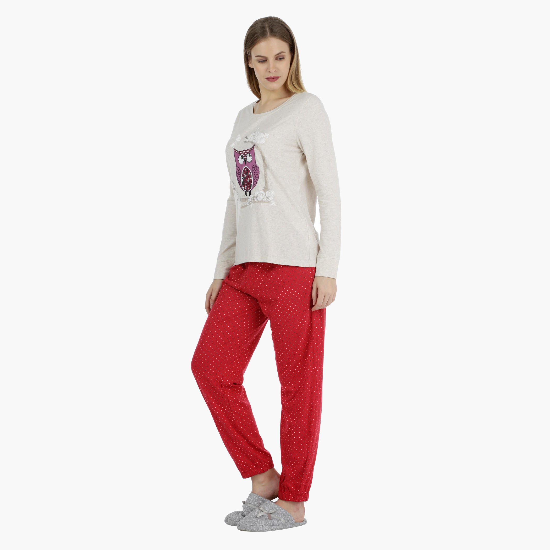 طقم سروال بيجاما طويل ومنقّط وتبلوزة بأكمام طويلة وطبعات-women-clothing-nightwear-pyjamas-longsets-image-3