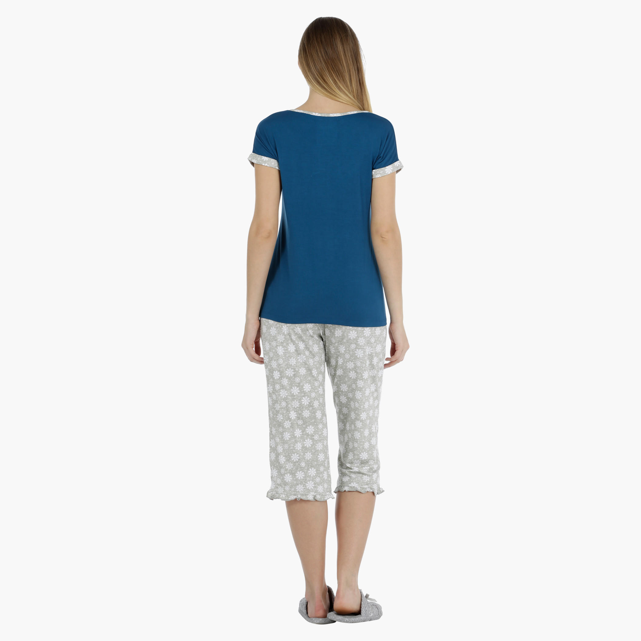 Printed Top and Solid Full-length Bottom Capri Set-women-clothing-nightwear-pyjamas-longsets-image-2