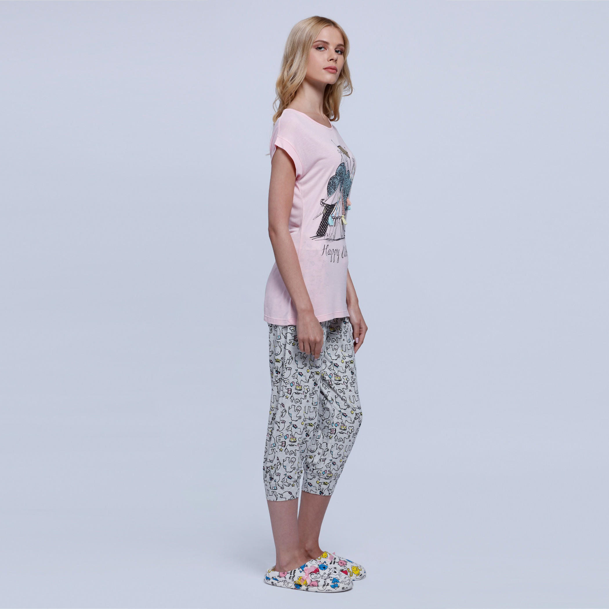 Printed Capri Set-women-clothing-nightwear-pyjamas-longsets-image-3