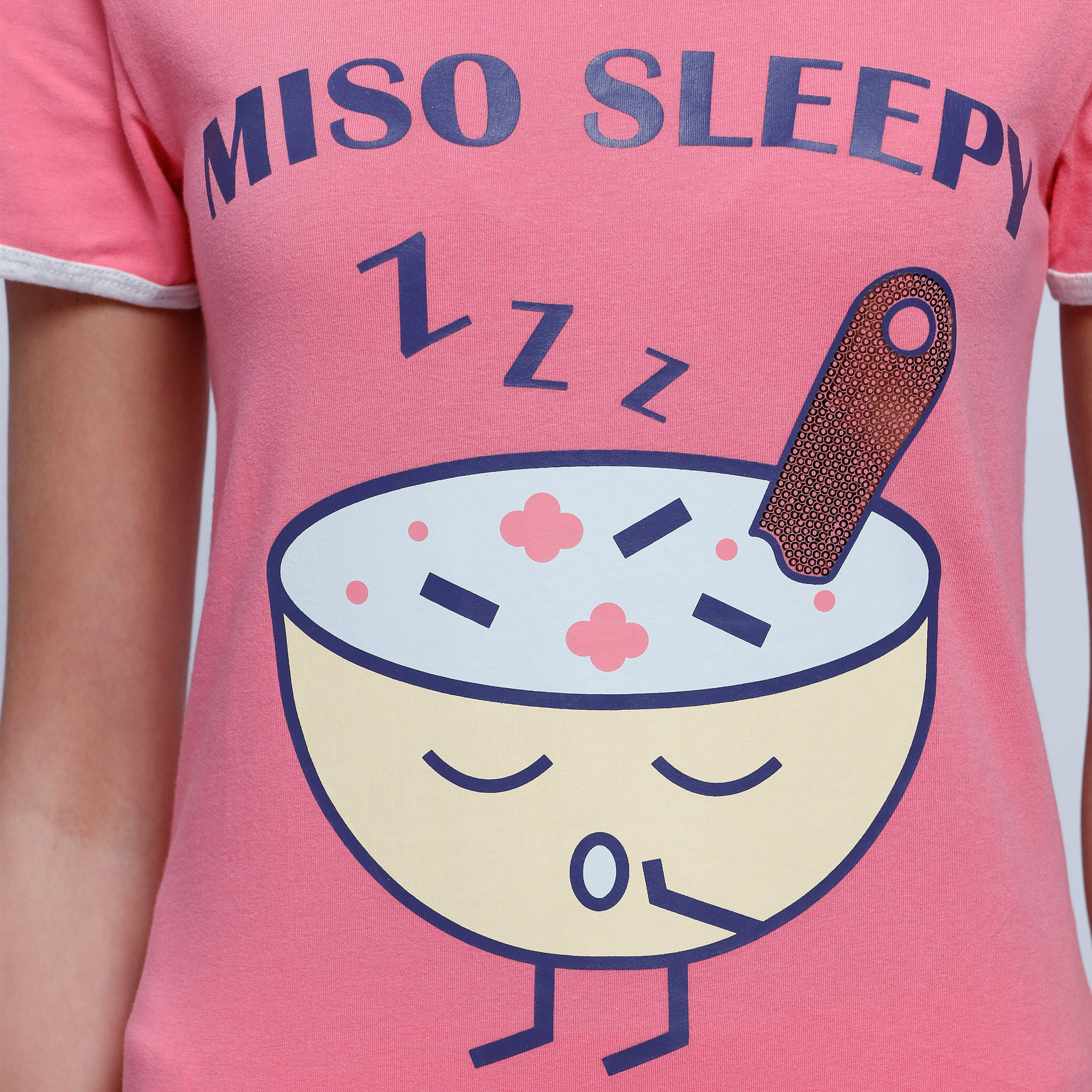 طقم بيجاما بأكمام قصيرة وطبعات-women-clothing-nightwear-pyjamas-longsets-image-2