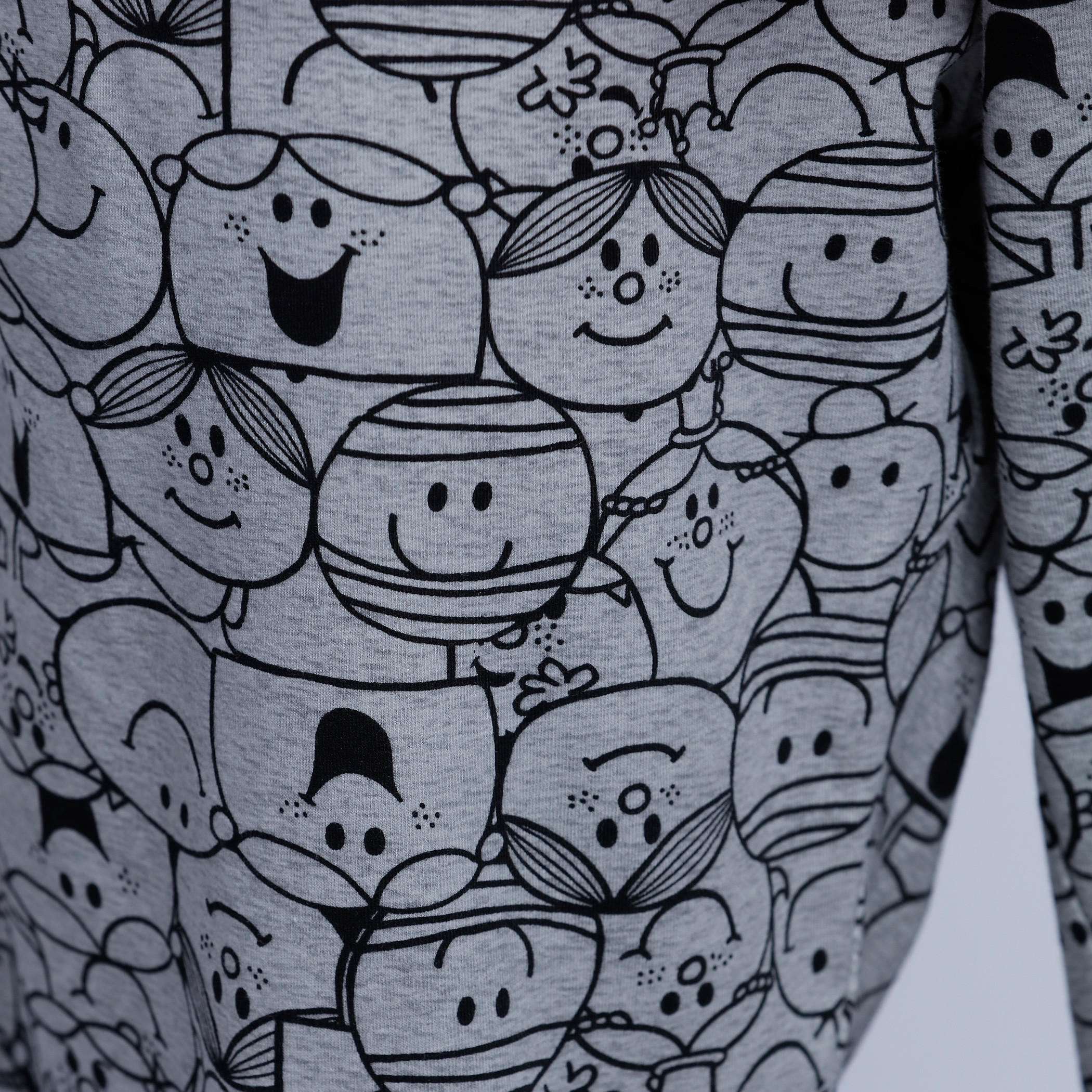Printed Long Sleeves Top and Capri Set-women-clothing-nightwear-pyjamas-longsets-image-5