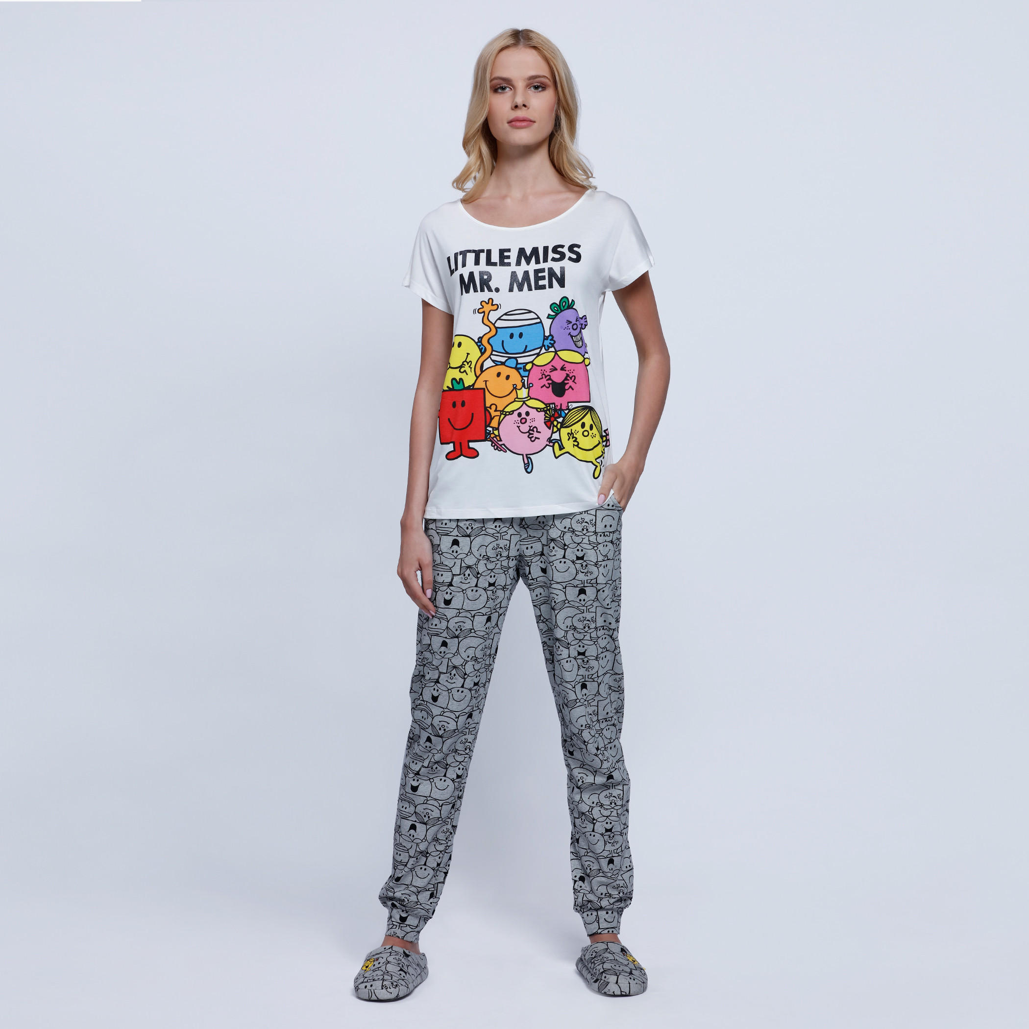 Short Sleeves Pajama Set-women-clothing-nightwear-pyjamas-longsets-image-1