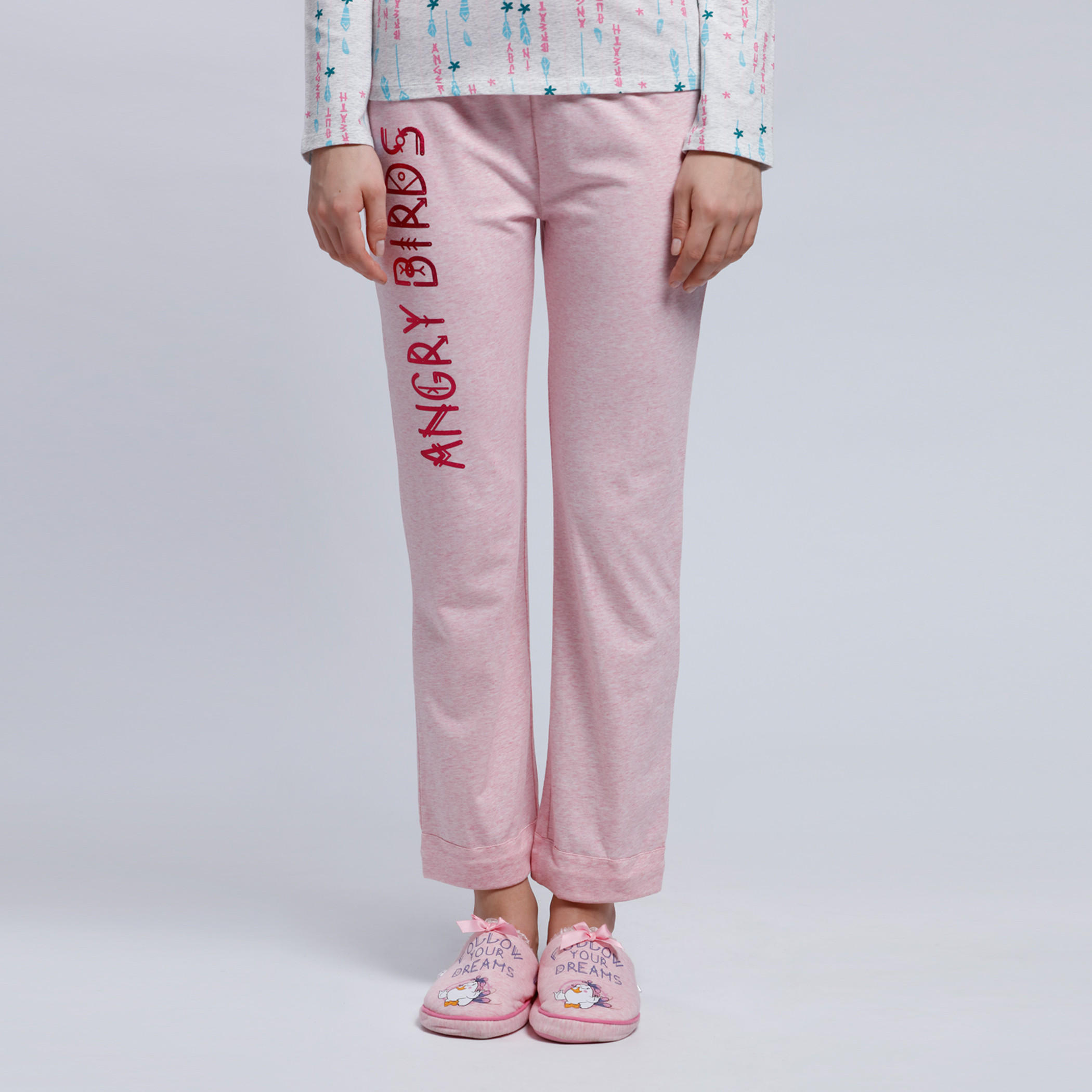 طقم بنطال بيجاما وتيشيرت بأكمام طويلة وطبعات-women-clothing-nightwear-pyjamas-longsets-image-5