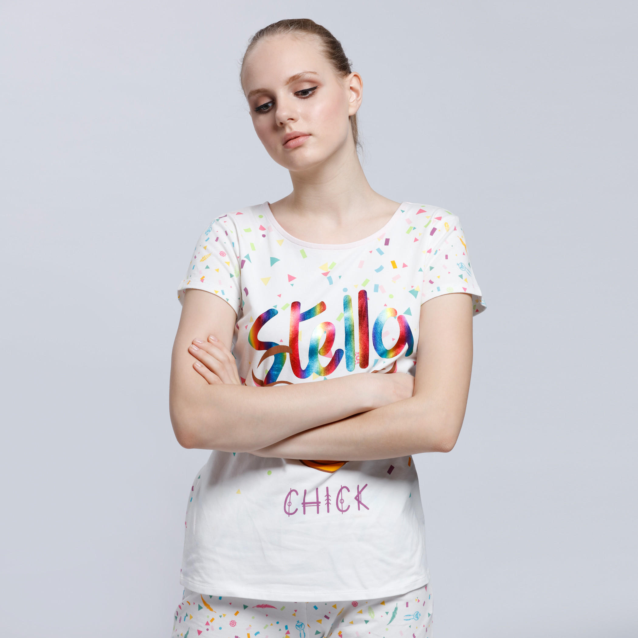 Printed Round Neck T-Shirt and Capri Set-women-clothing-nightwear-pyjamas-longsets-image-4