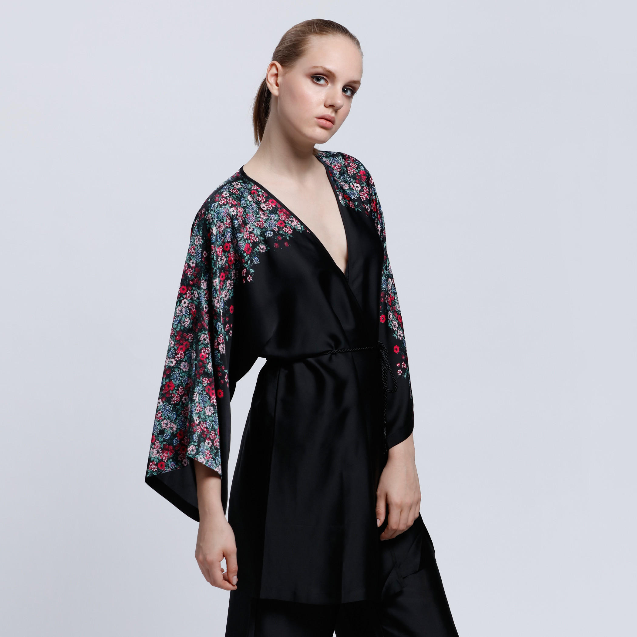 Printed Kimono Robe with Flared Sleeves-women-clothing-nightwear-robes-image-3