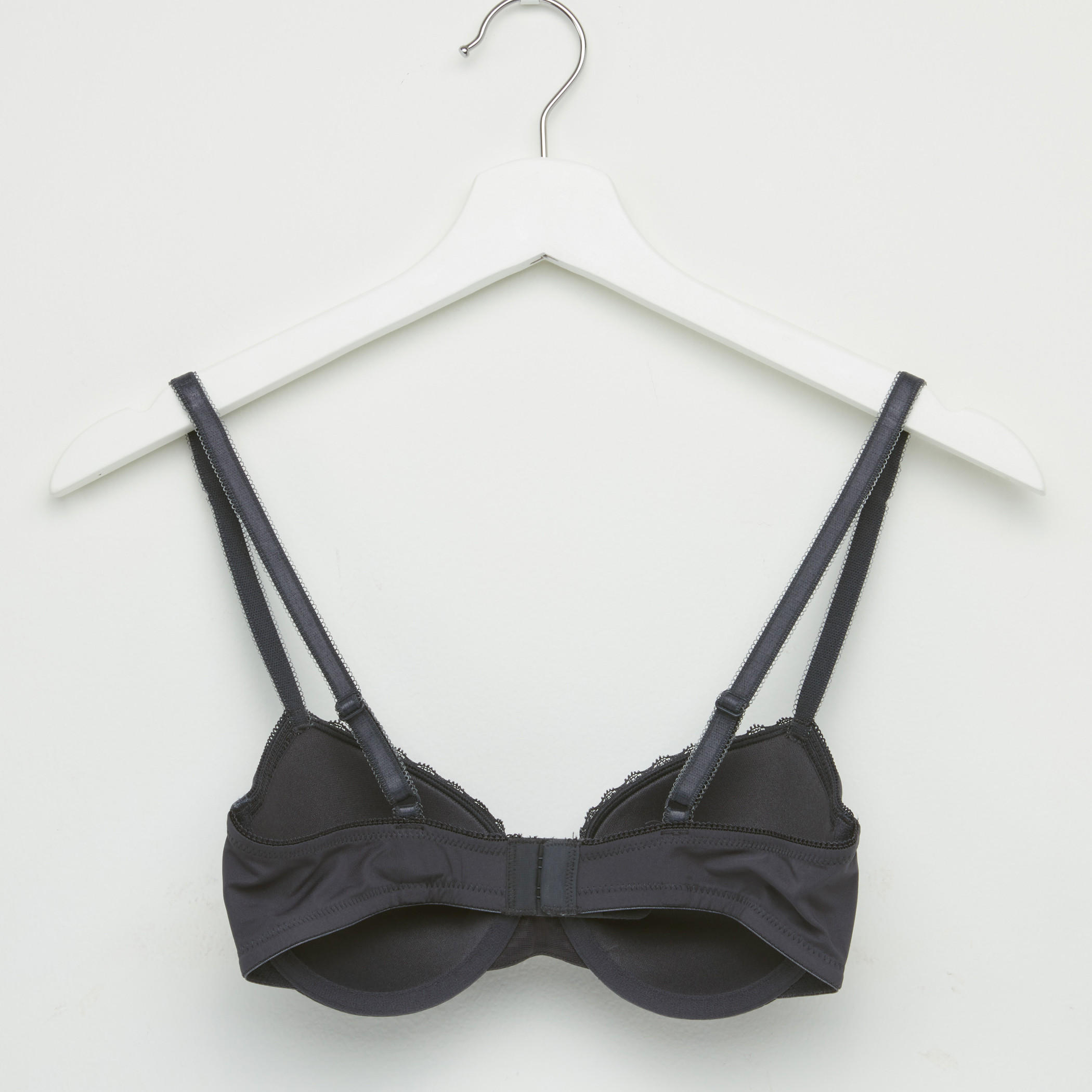 صدريّة مبطّنة بتفاصيل دانتيل ومشبك إغلاق ناعم - طقم من قطعتين-women-clothing-lingerie-bras-image-3