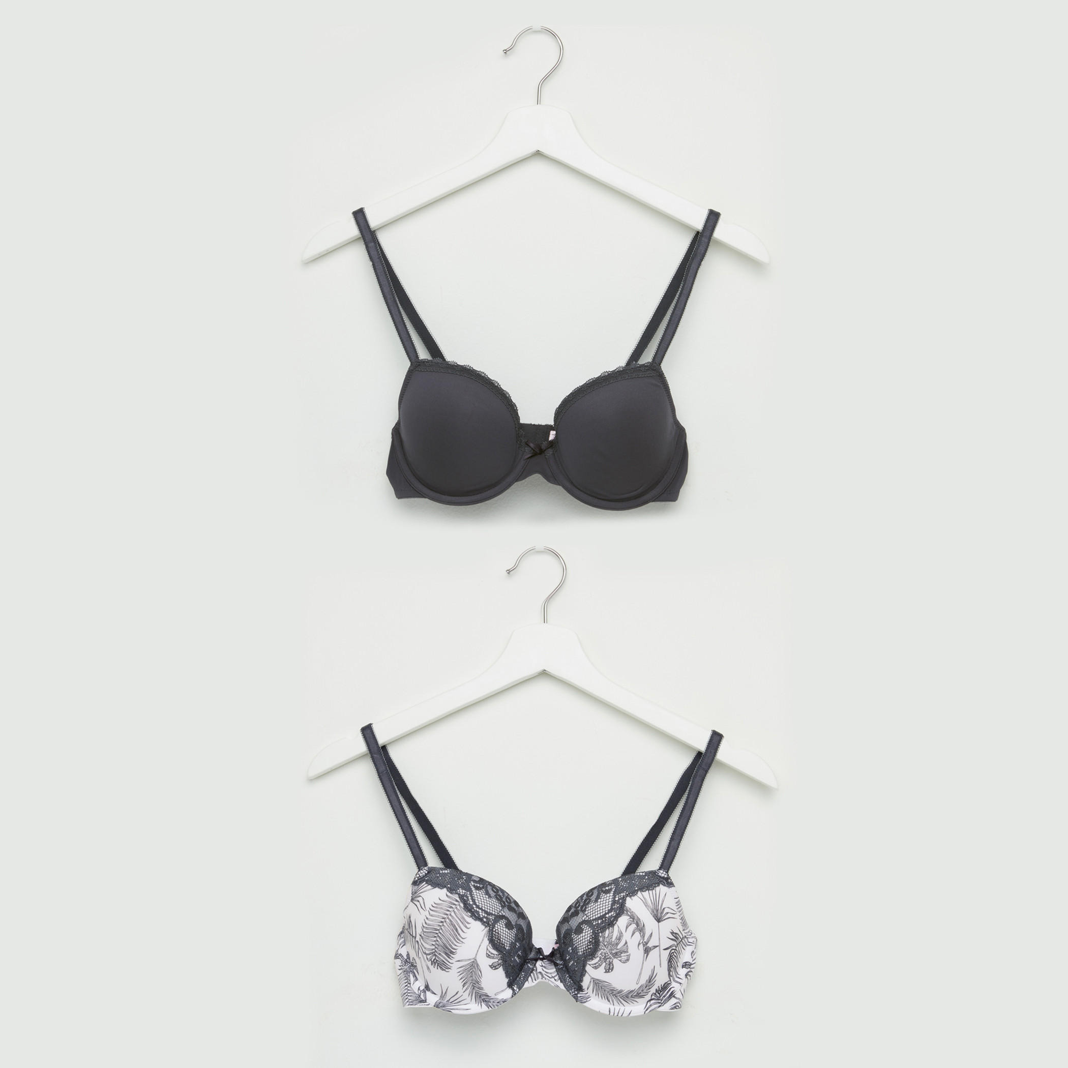 صدريّة مبطّنة بتفاصيل دانتيل ومشبك إغلاق ناعم - طقم من قطعتين-women-clothing-lingerie-bras-image-1