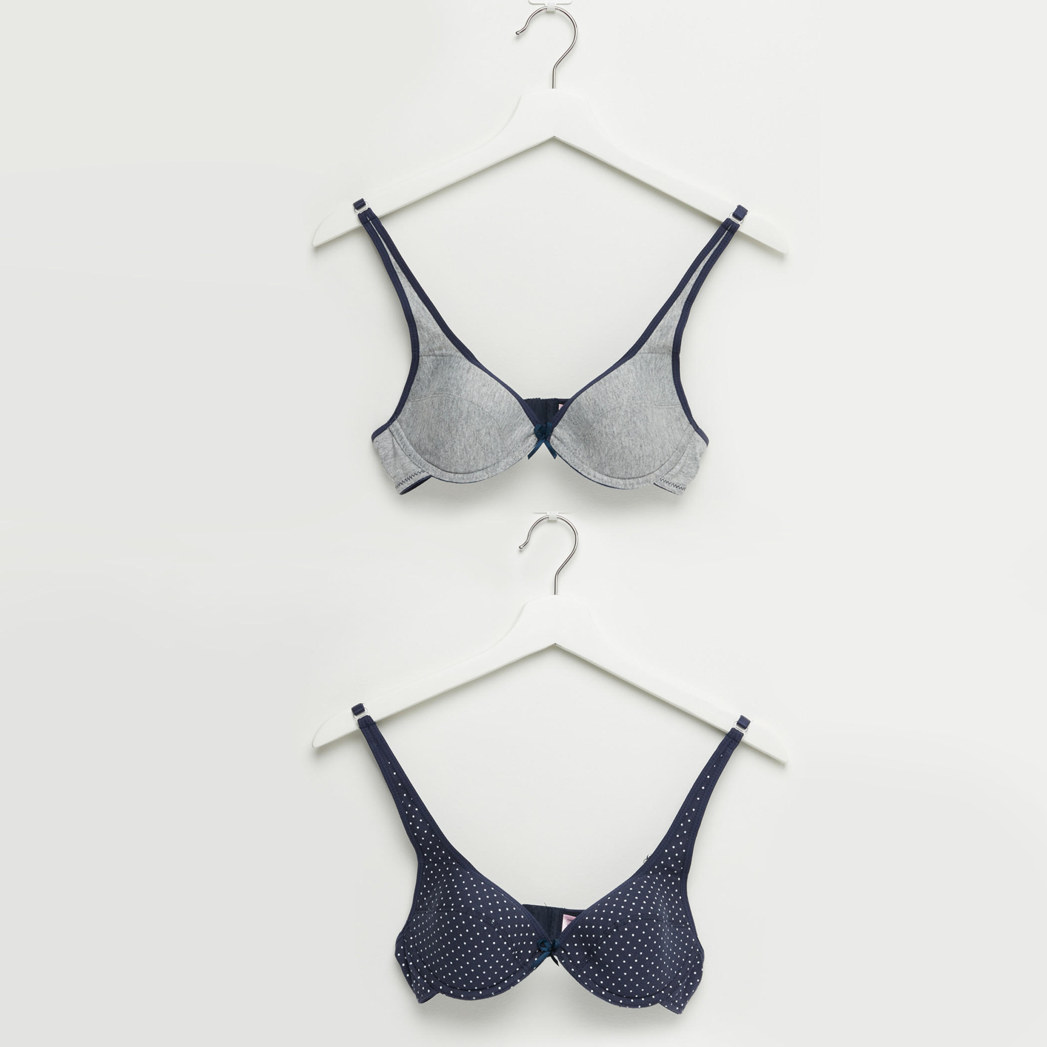 صدريّة تيشيرت متنوعة بمشبك إغلاق ناعم - طقم من قطعتين-women-clothing-lingerie-bras-image-1