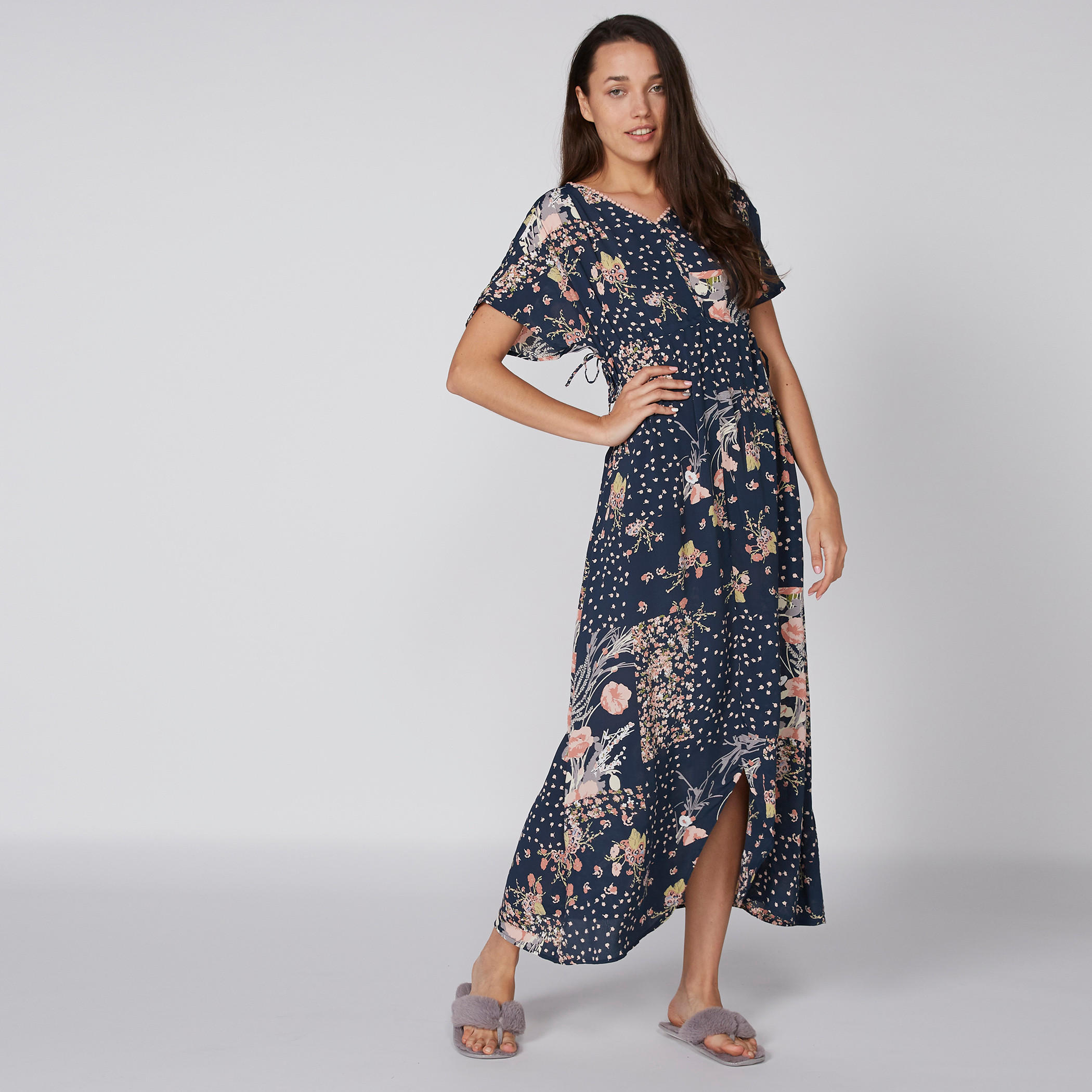 فستان بياقة V وطبعات-women-clothing-nightwear-nighties-image-1