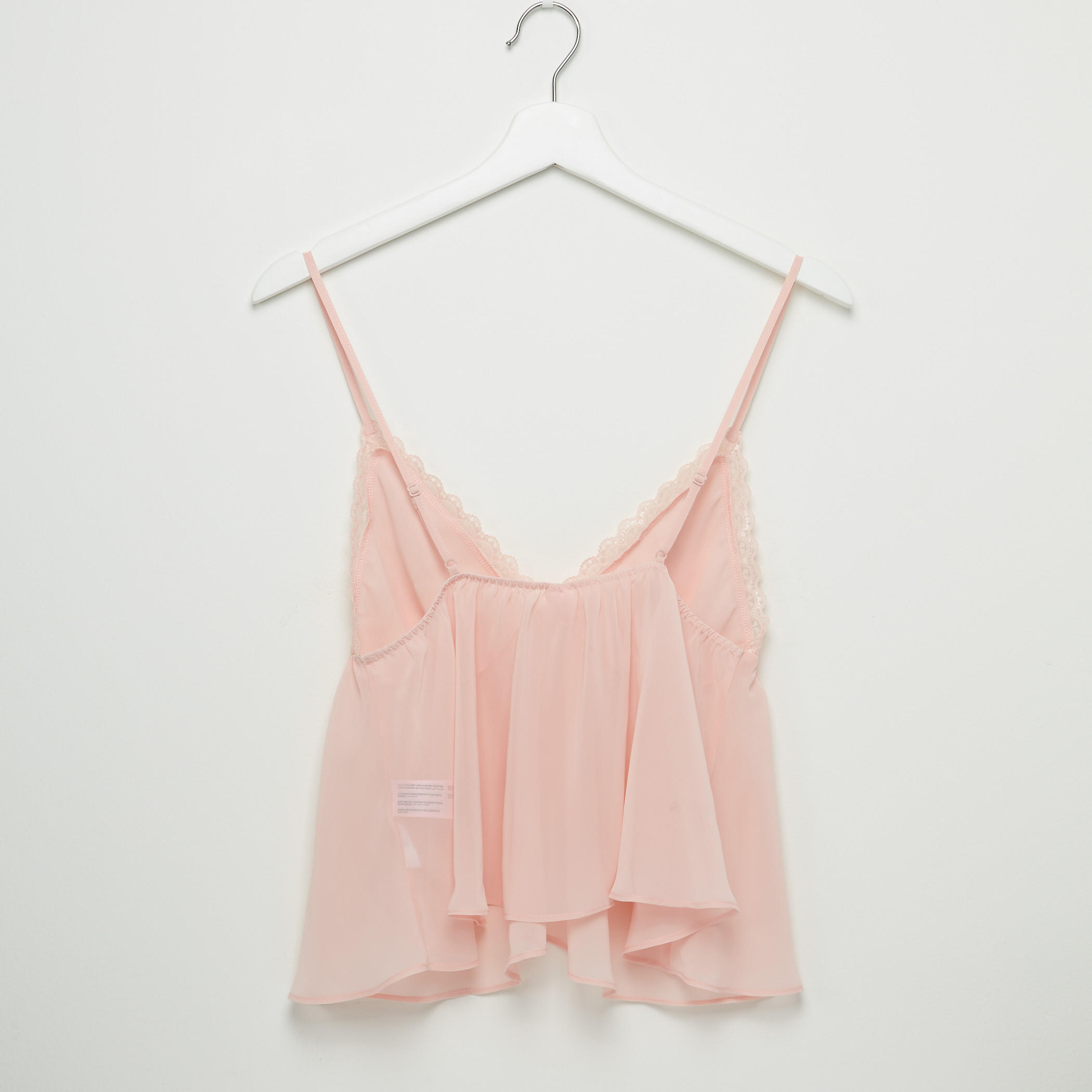 طقم شورت داخلي وبلوزة تانك بتفاصيل دانتيل-women-clothing-nightwear-pyjamas-longsets-image-3