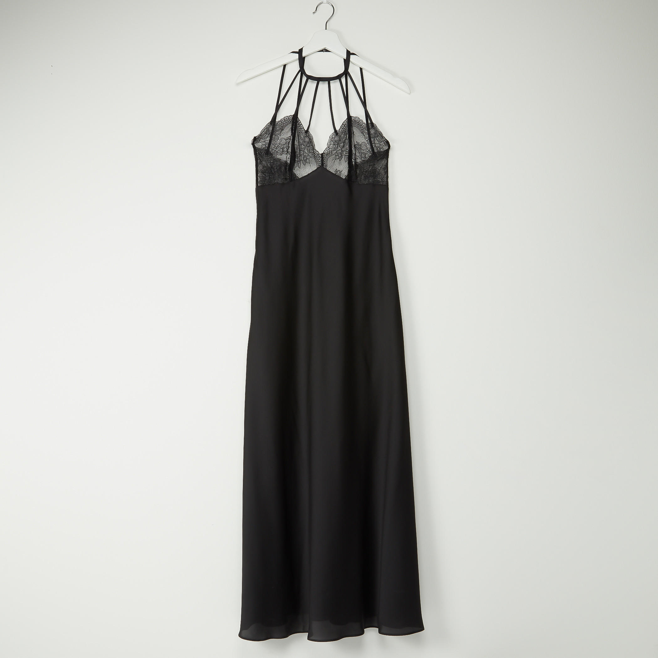 قميص نوم طويل بحمّالات رفيعة وتفاصيل دانتيل-women-clothing-nightwear-nighties-image-1