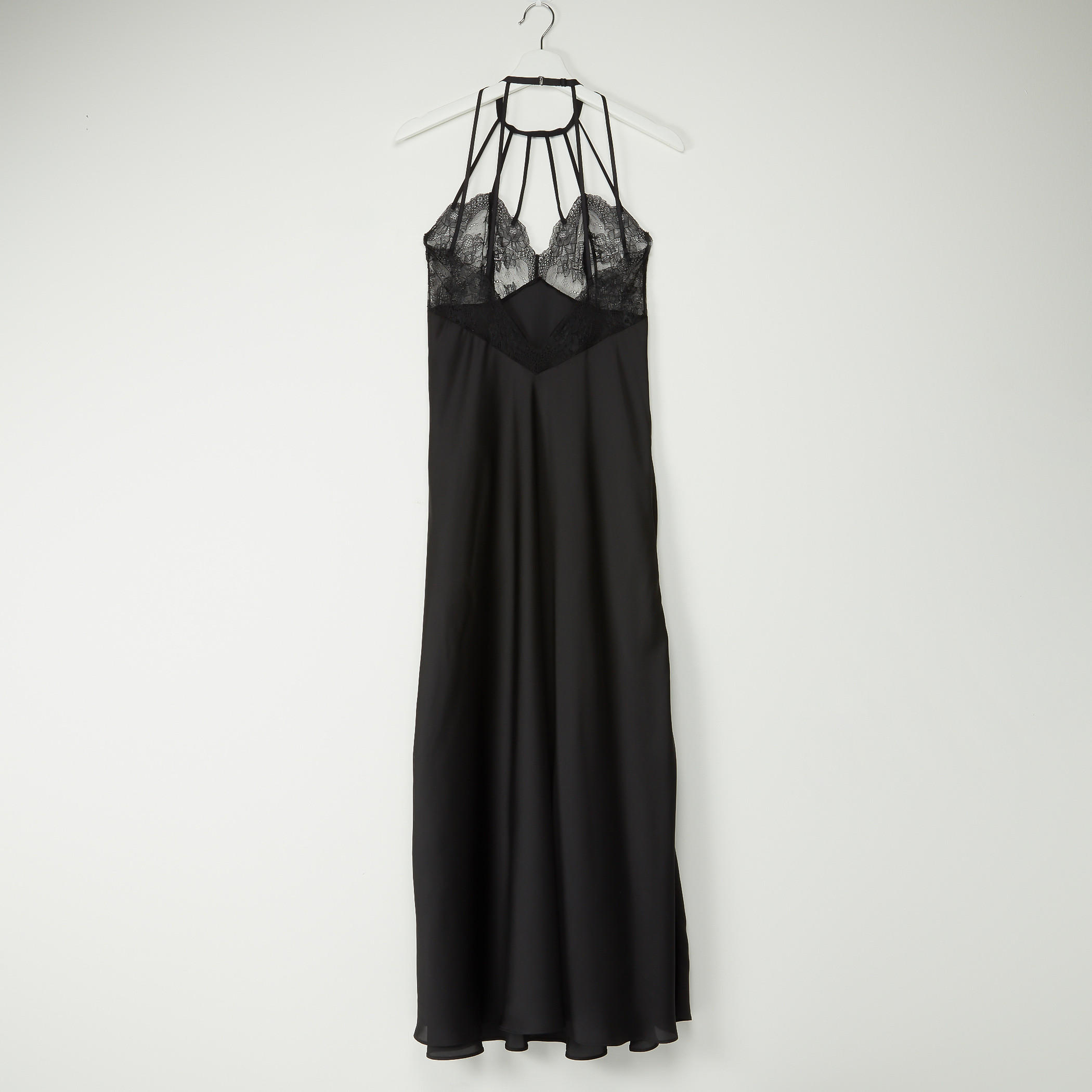 قميص نوم طويل بحمّالات رفيعة وتفاصيل دانتيل-women-clothing-nightwear-nighties-image-2