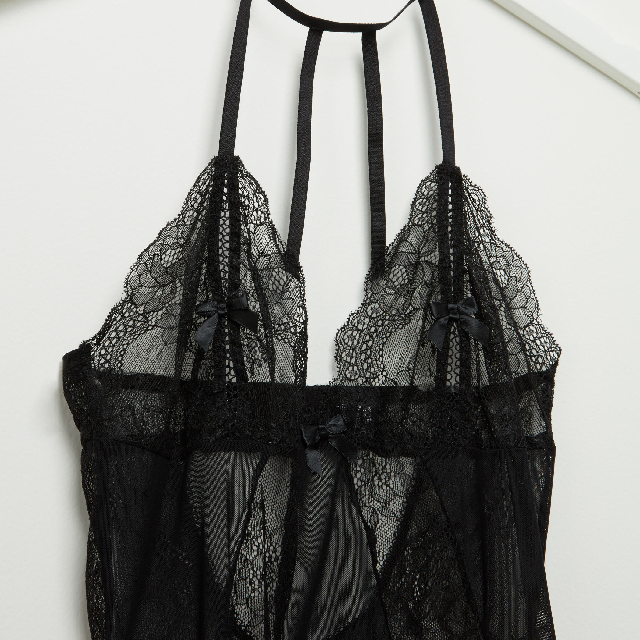 تيدي غير مبطّن بتفاصيل دانتيل-women-clothing-lingerie-babydollsandbodysuits-image-3