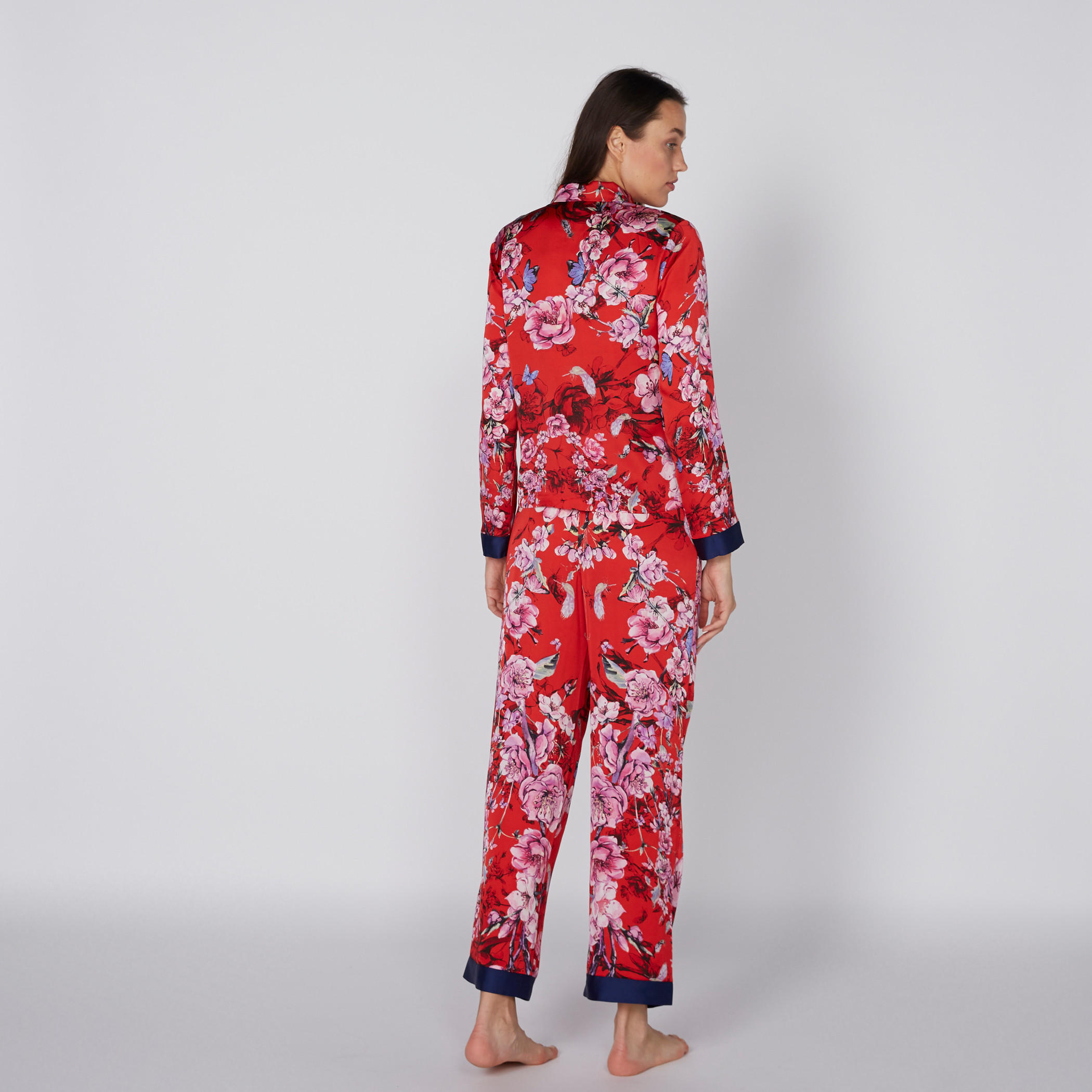 طقم بنطال بيجاما طويل وقميص بطبعات-women-clothing-nightwear-pyjamas-longsets-image-3