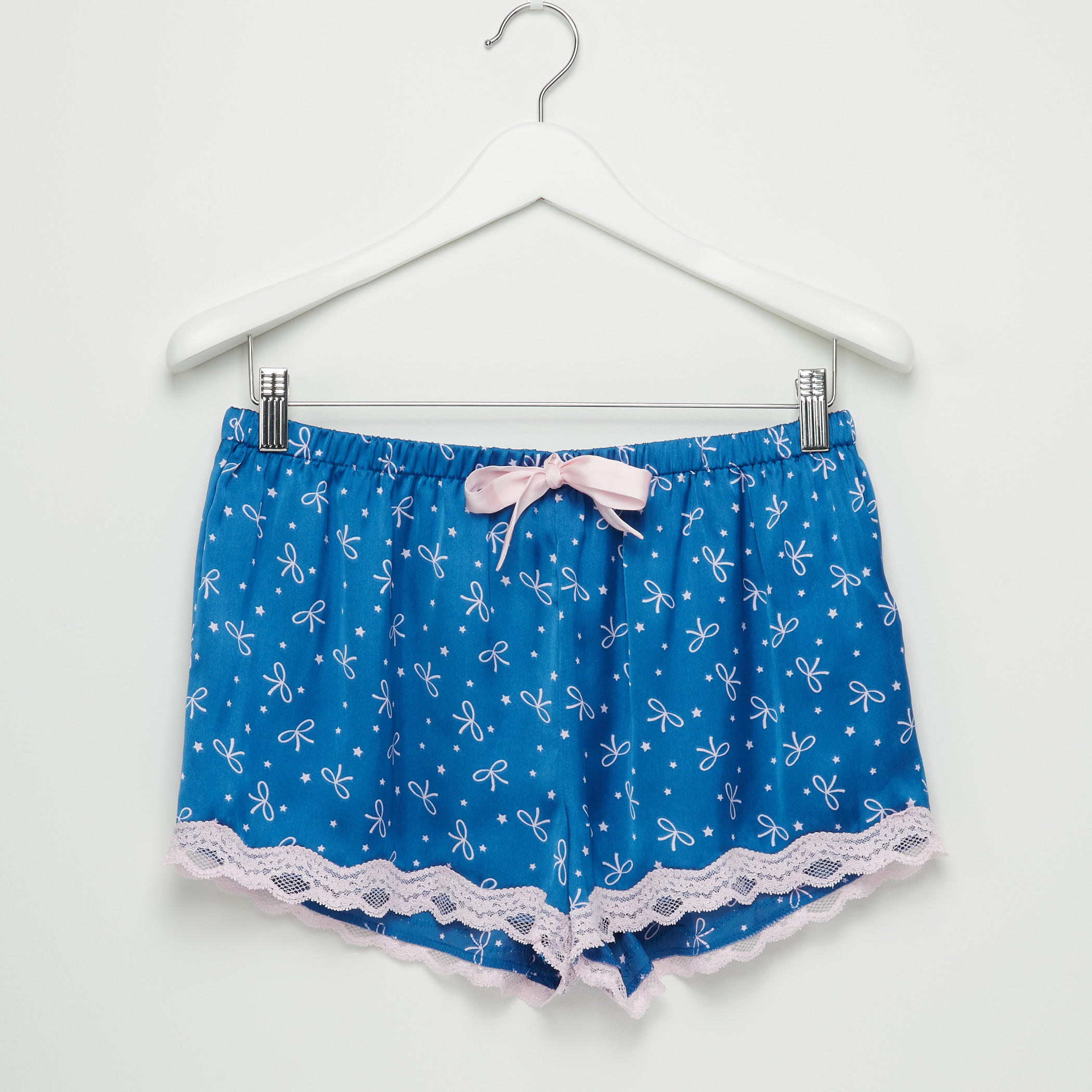 شورت بخصر مطّاطي وتفاصيل دانتيل - طقم من قطعتين-women-clothing-nightwear-pyjamas-longsets-image-2