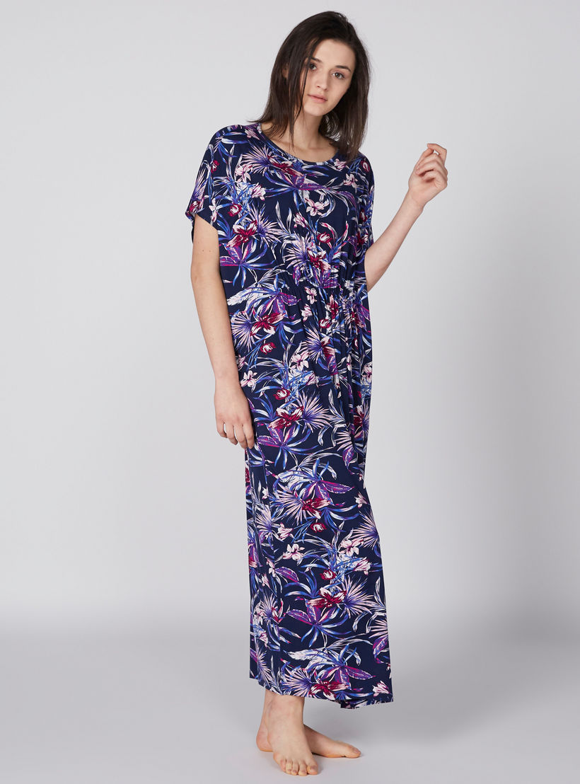 فستان سهرة بياقة مستديرة وأكمام قصيرة وطبعات-women-clothing-nightwear-nighties-image-1
