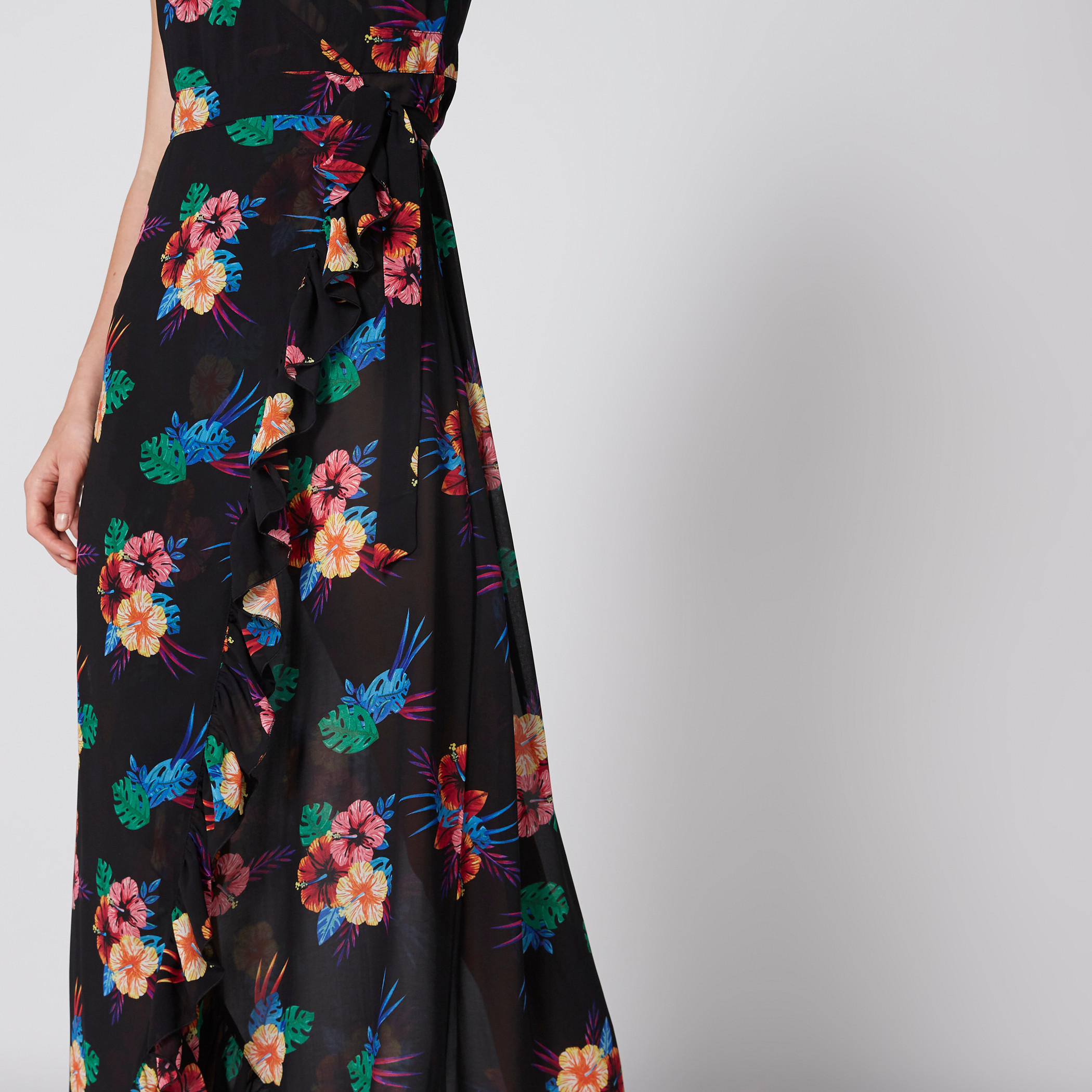 فستان طويل بحمّالات رفيعة وطبعات أزهار-women-clothing-dresses-image-3