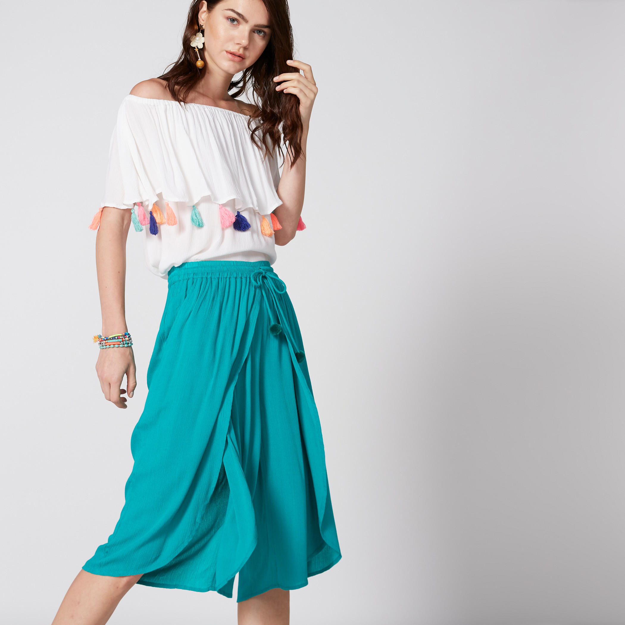 بنطال واسع الساقين بخصر مطاطي ورباط-women-clothing-bottoms-trousers-image-1
