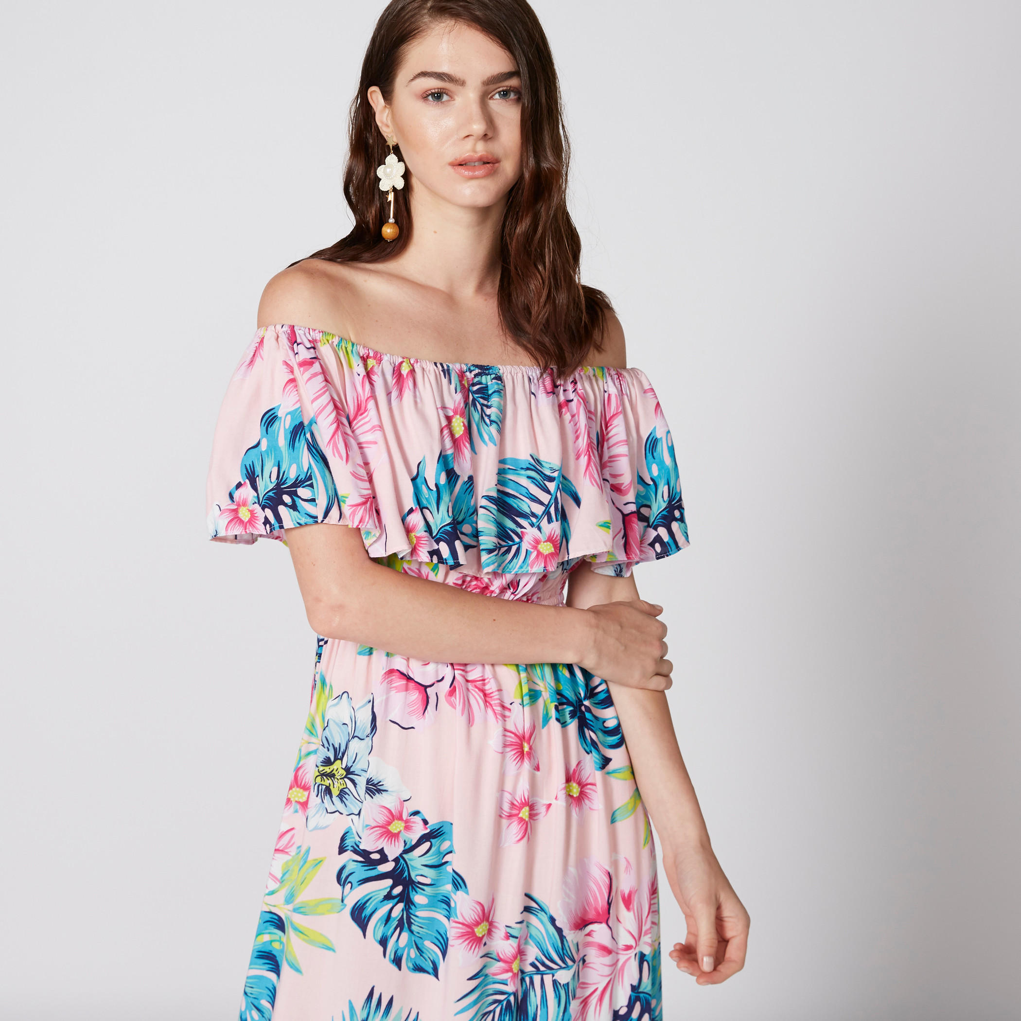 فستان بطبعات زهرية وأكمام مكشوفة وتفاصيل غير مستوية-women-clothing-dresses-image-4