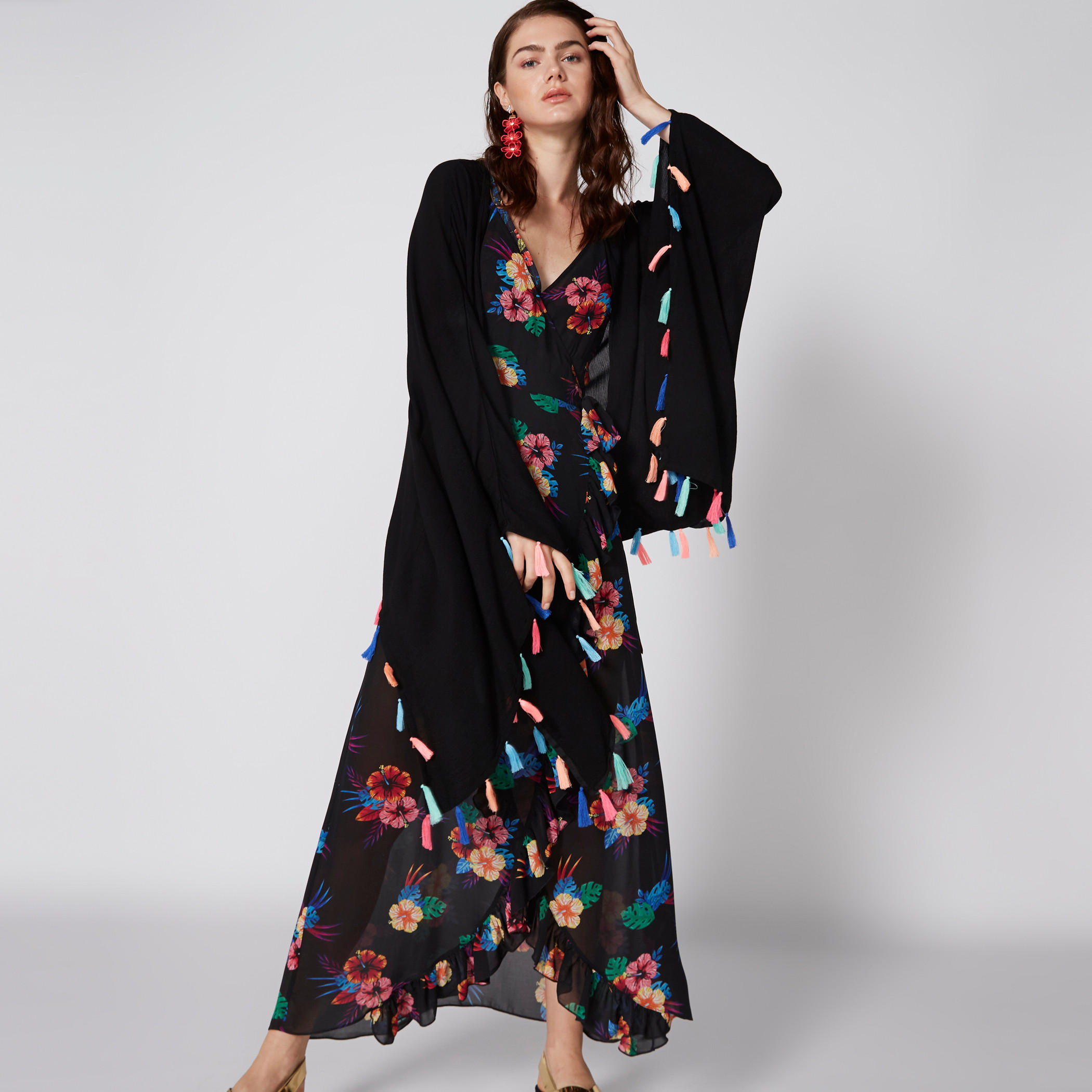 فستان ماكسي بطبعات زهرية وأكمام واسعة-women-clothing-shirtsandblouses-blouses-image-3