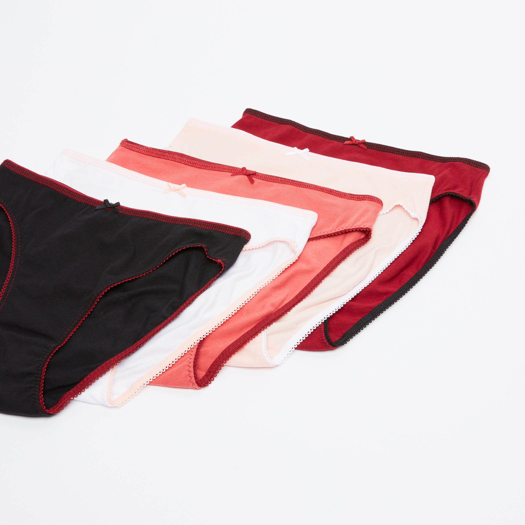 سراويل داخلية بخصر مطّاطي وتفاصيل دانتيل - طقم من 5 قطع-women-clothing-lingerie-panties-image-1