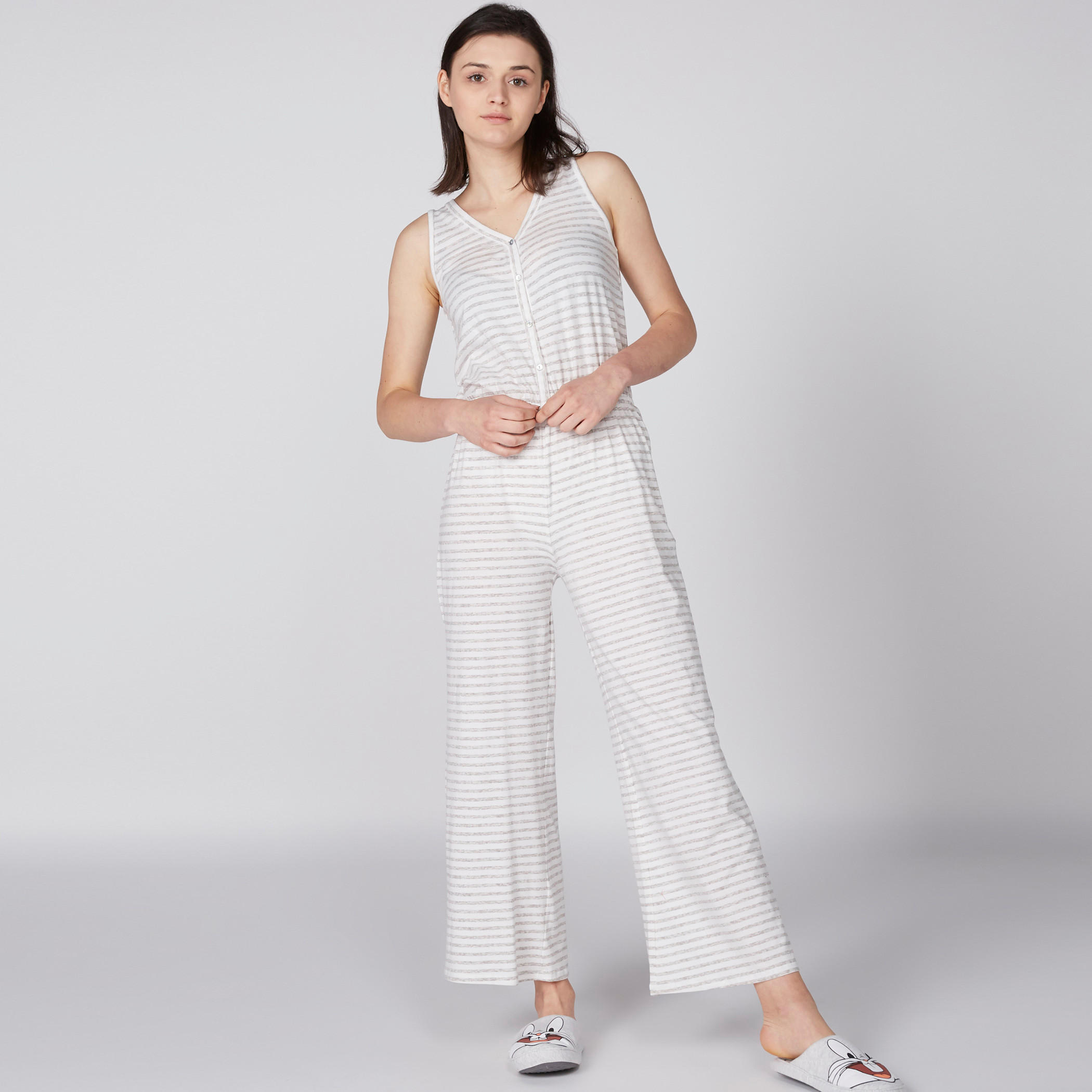 أفرول مقلّم دون أكمام بشريطة مطّاطية-women-clothing-nightwear-nighties-image-1