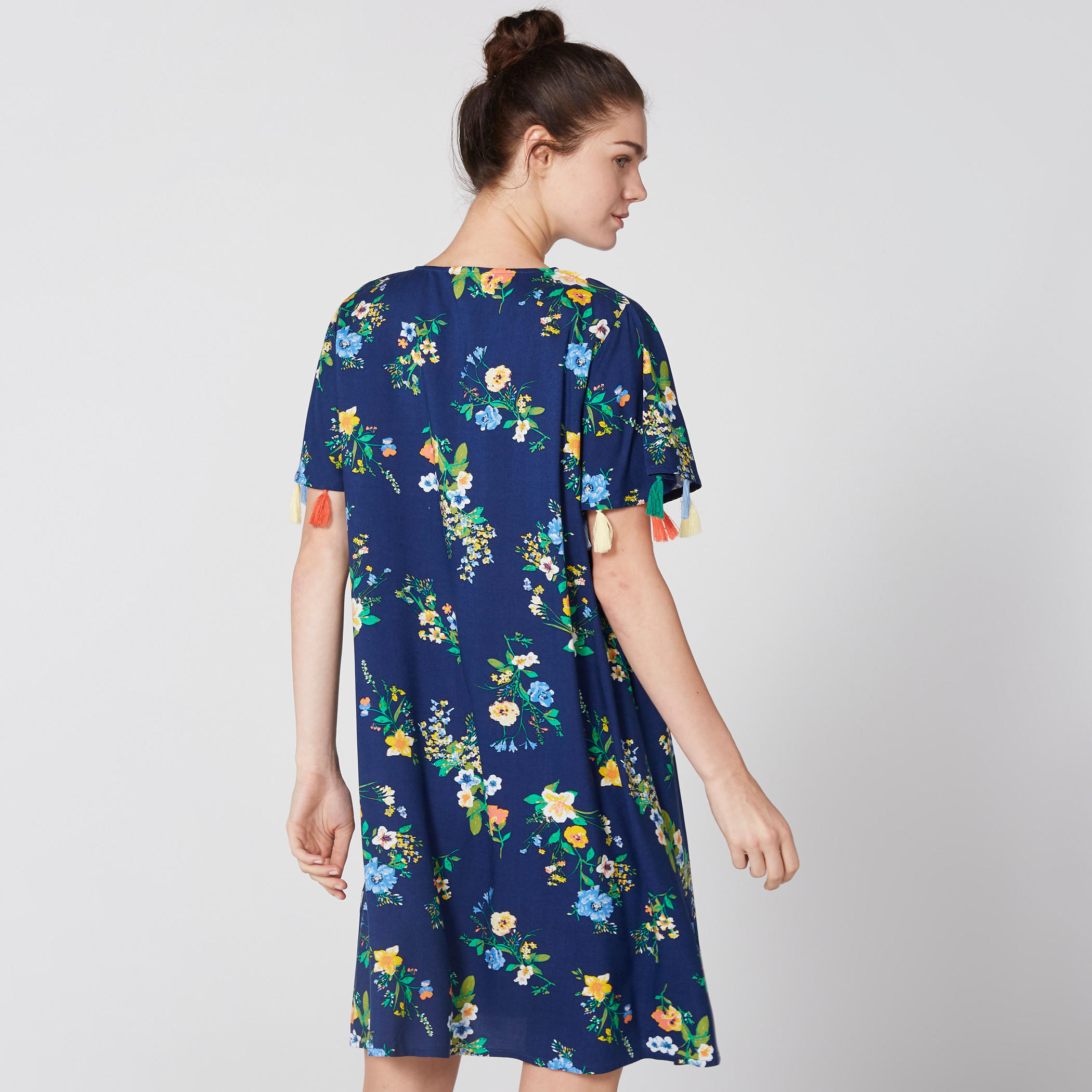 Tassel Detail Sleep Dress with V-Neck and Short Sleeves - Set of 2-women-clothing-nightwear-pyjamas-longsets-image-3