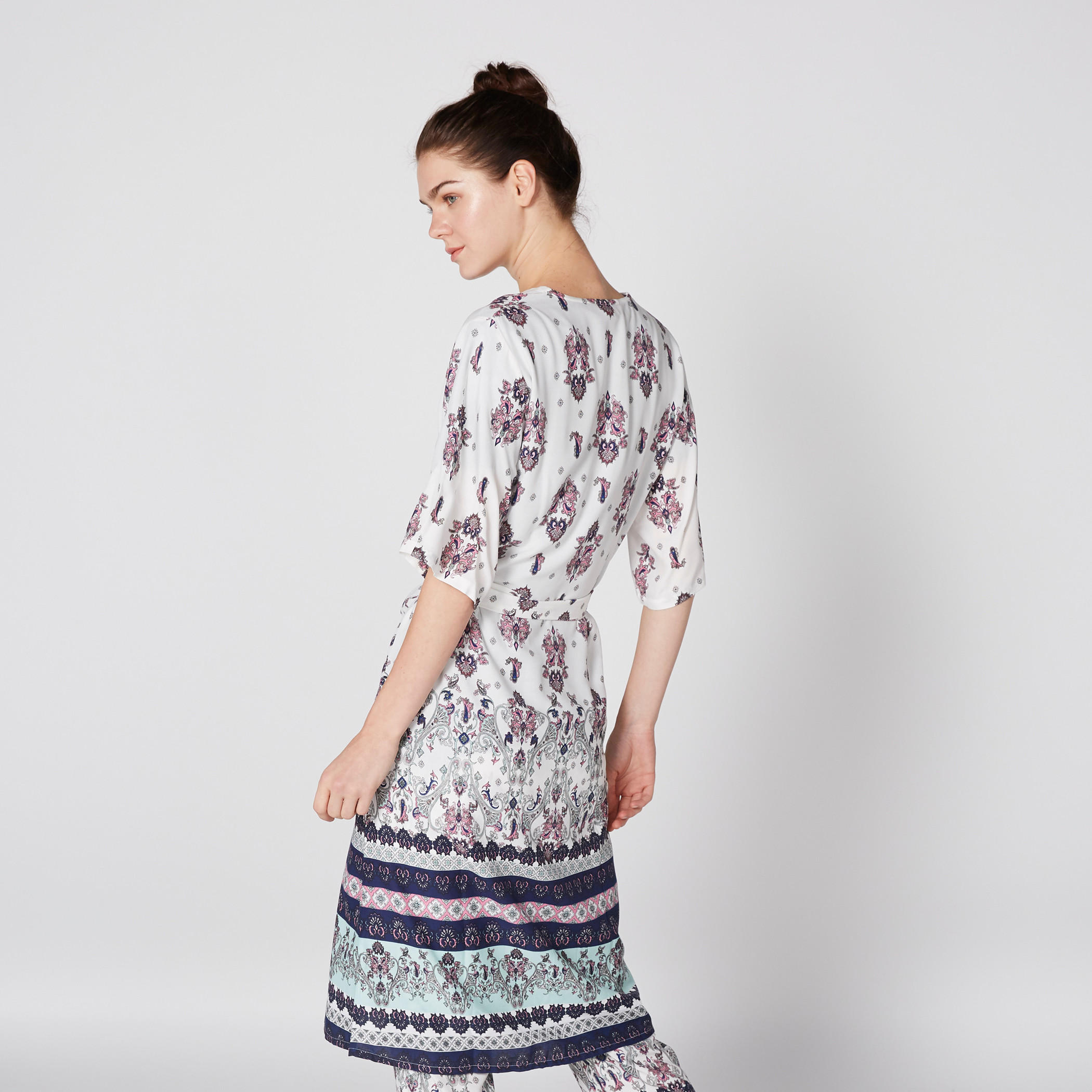 روب بأكمام 3/4 وأربطة وطبعات-women-clothing-nightwear-robes-image-5