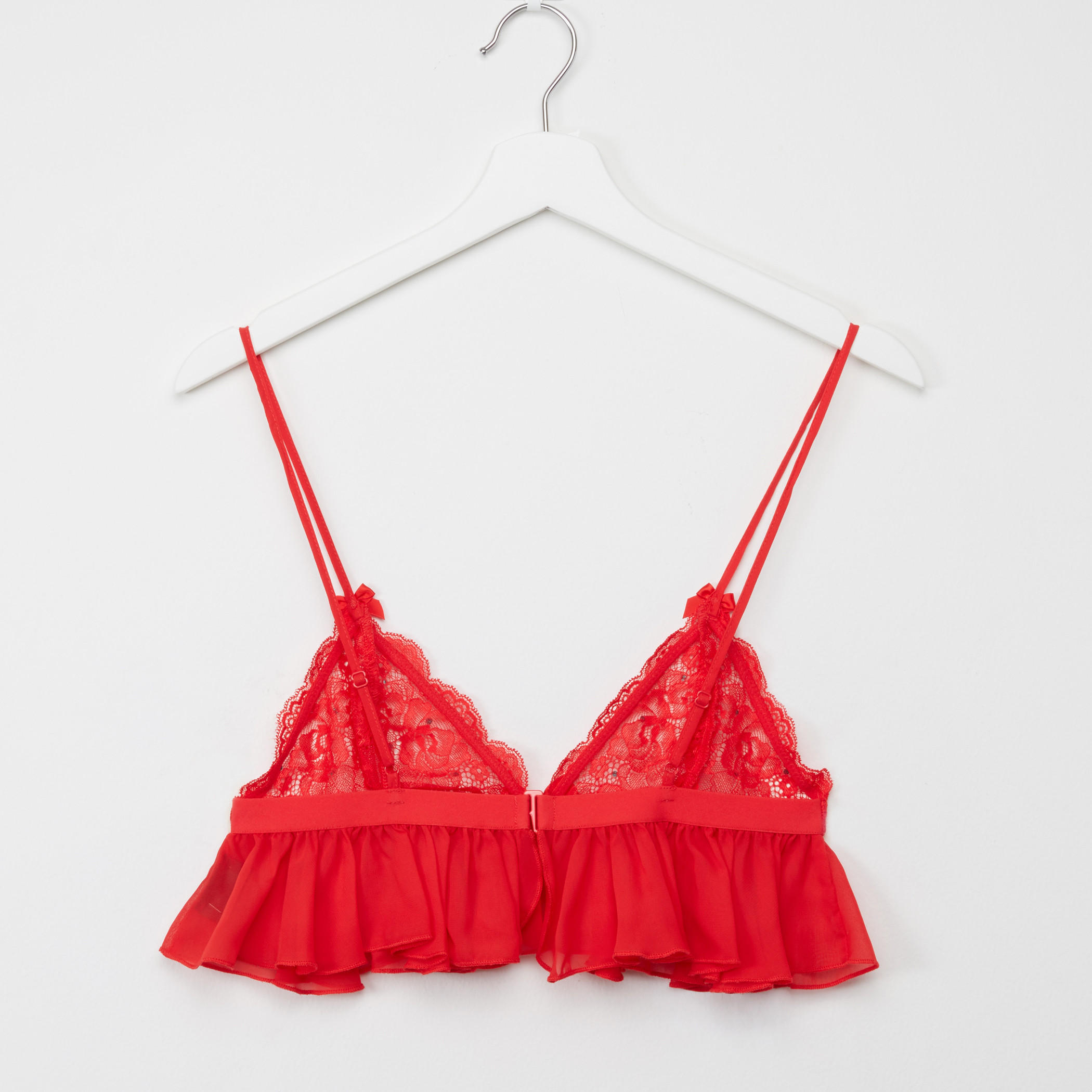 طقم بيكيني بتفاصيل دانتيل وكشكش-women-clothing-lingerie-lingeriesets-image-3