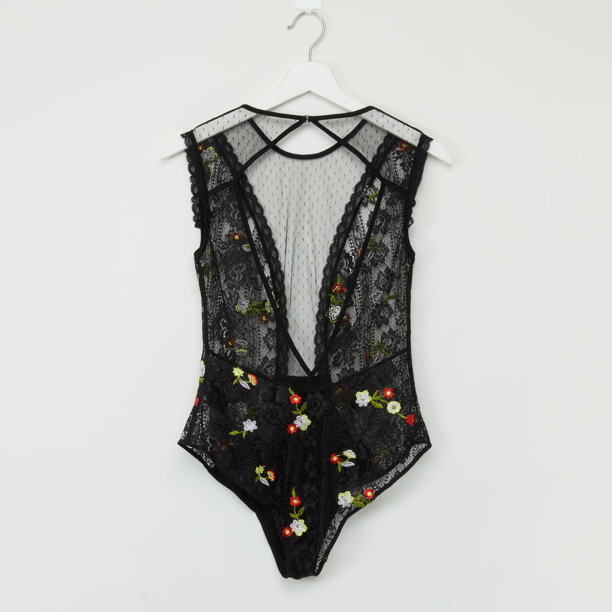 بيبي دول مطرز بتفاصيل دانتيل-women-clothing-lingerie-babydollsandbodysuits-image-2