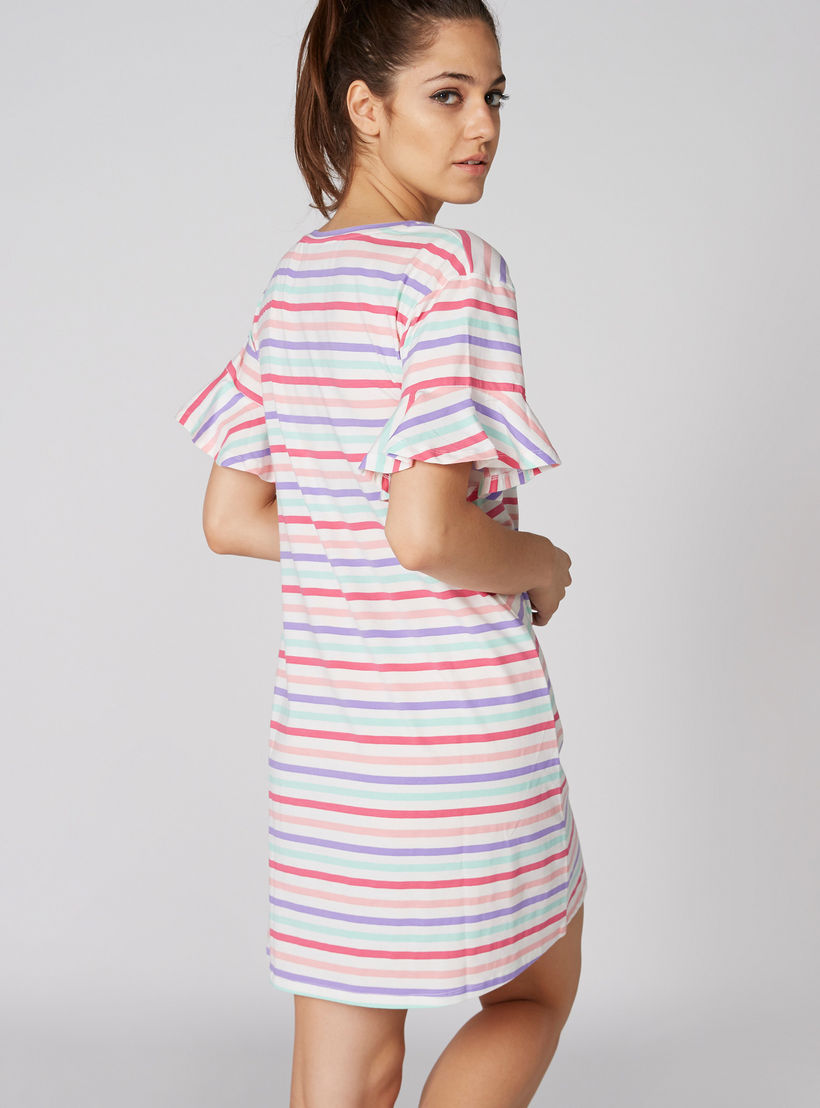 قميص نوم بياقة مستديرة وأكمام كشكش وطبعات-women-clothing-nightwear-pyjamas-tops-image-2