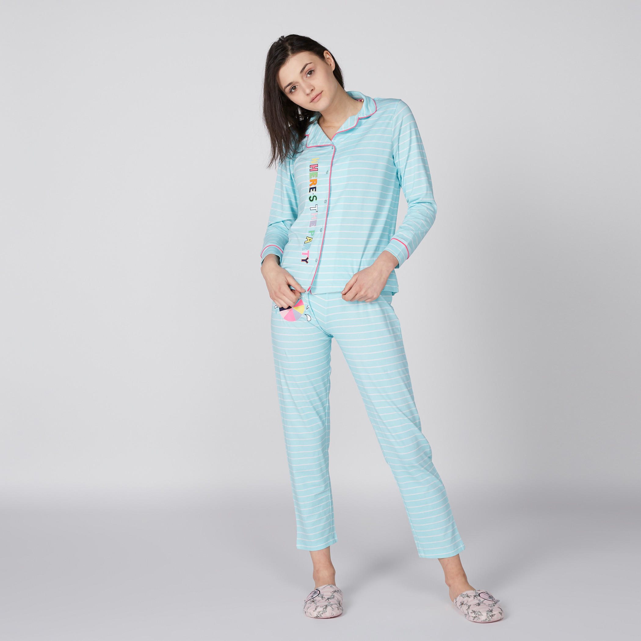طقم بنطال بيجاما وقميص بطبعات-women-clothing-nightwear-pyjamas-longsets-image-1