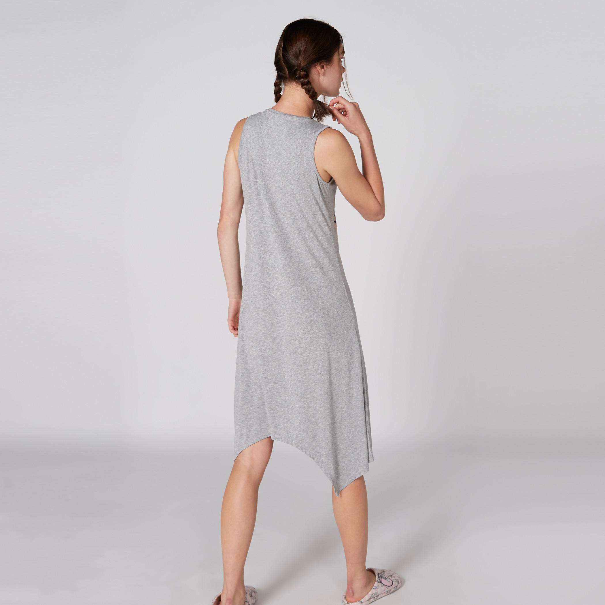 قميص نوم دون أكمام بياقة عميقة وطبعات ميني ماوس-women-clothing-nightwear-pyjamas-tops-image-2