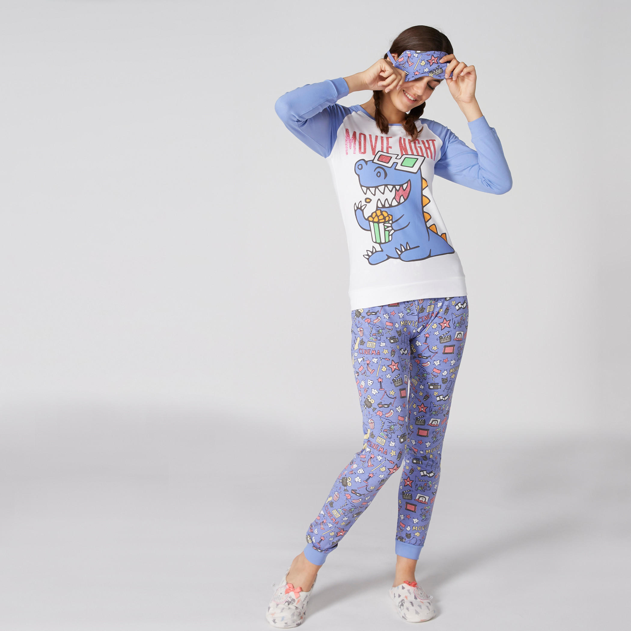 طقم بنطال بيجاما وتيشيرت بأكمام مغايرة وطبعات مع قناع للعين-women-clothing-nightwear-pyjamas-longsets-image-1