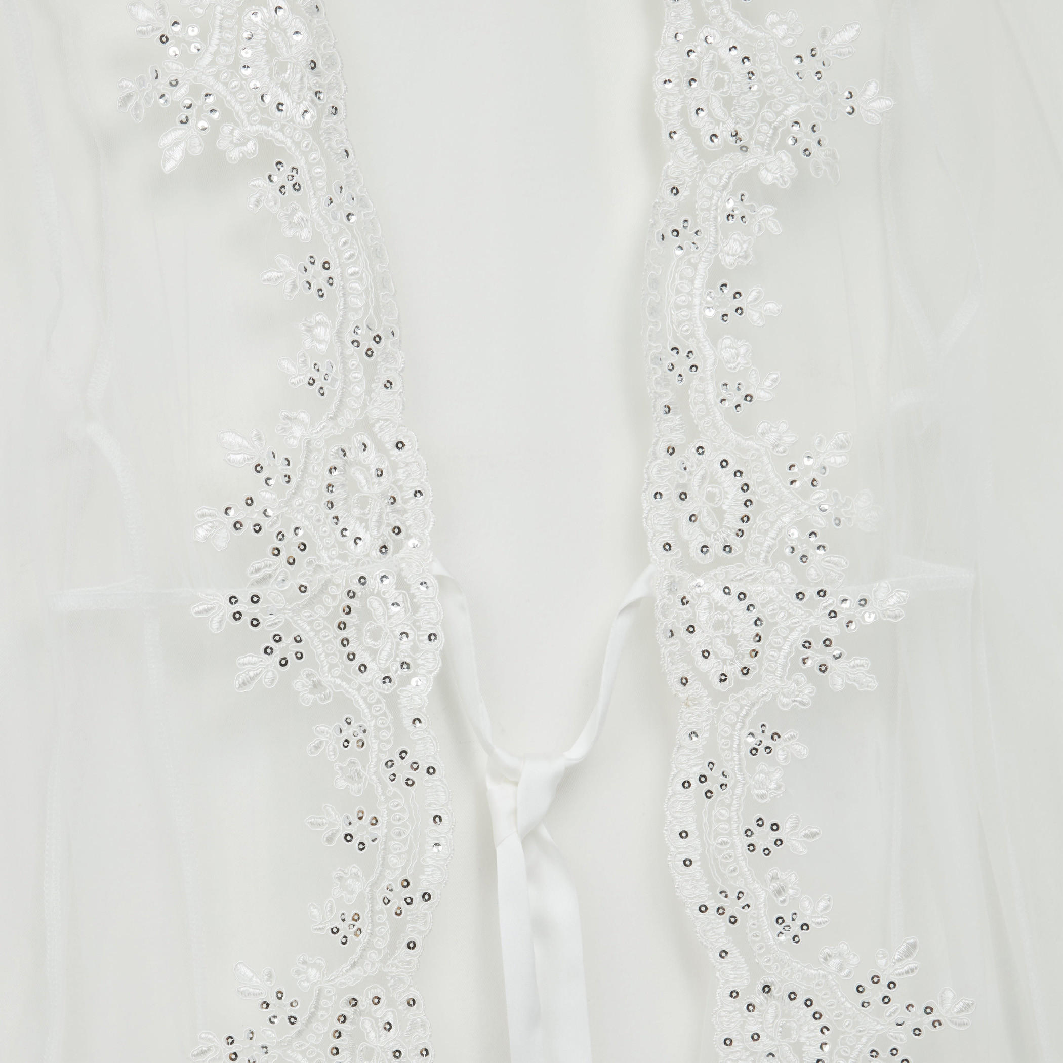 روب مزيّن بأكمام طويلة ورباط-women-clothing-nightwear-robes-image-3
