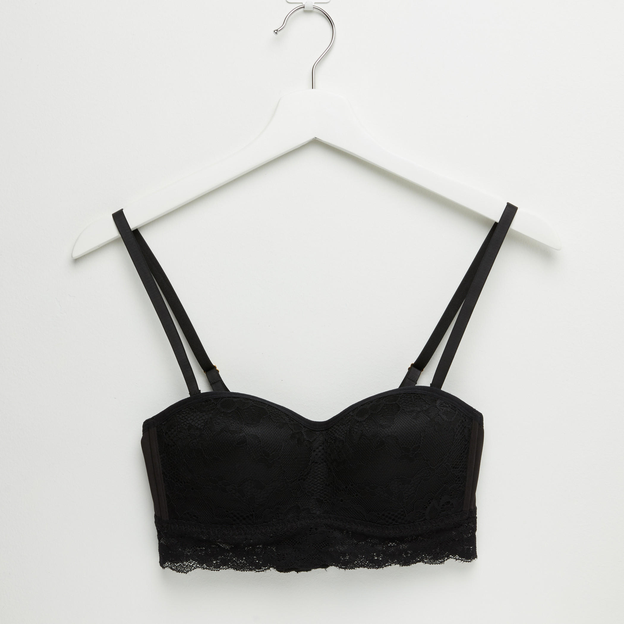 صدريّة مزيّنة بمشبك إغلاق وتفاصيل دانتيل-women-clothing-lingerie-bras-image-1