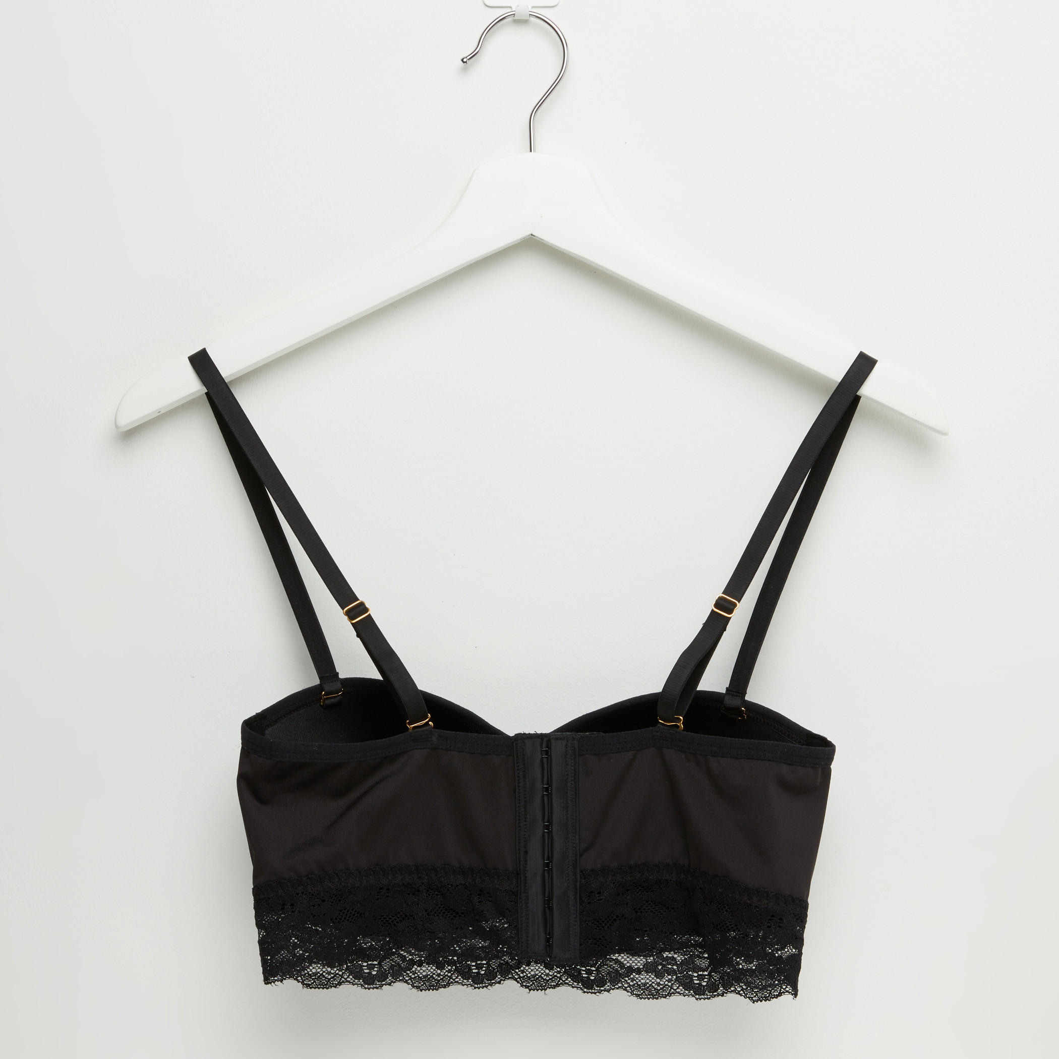 صدريّة مزيّنة بمشبك إغلاق وتفاصيل دانتيل-women-clothing-lingerie-bras-image-2