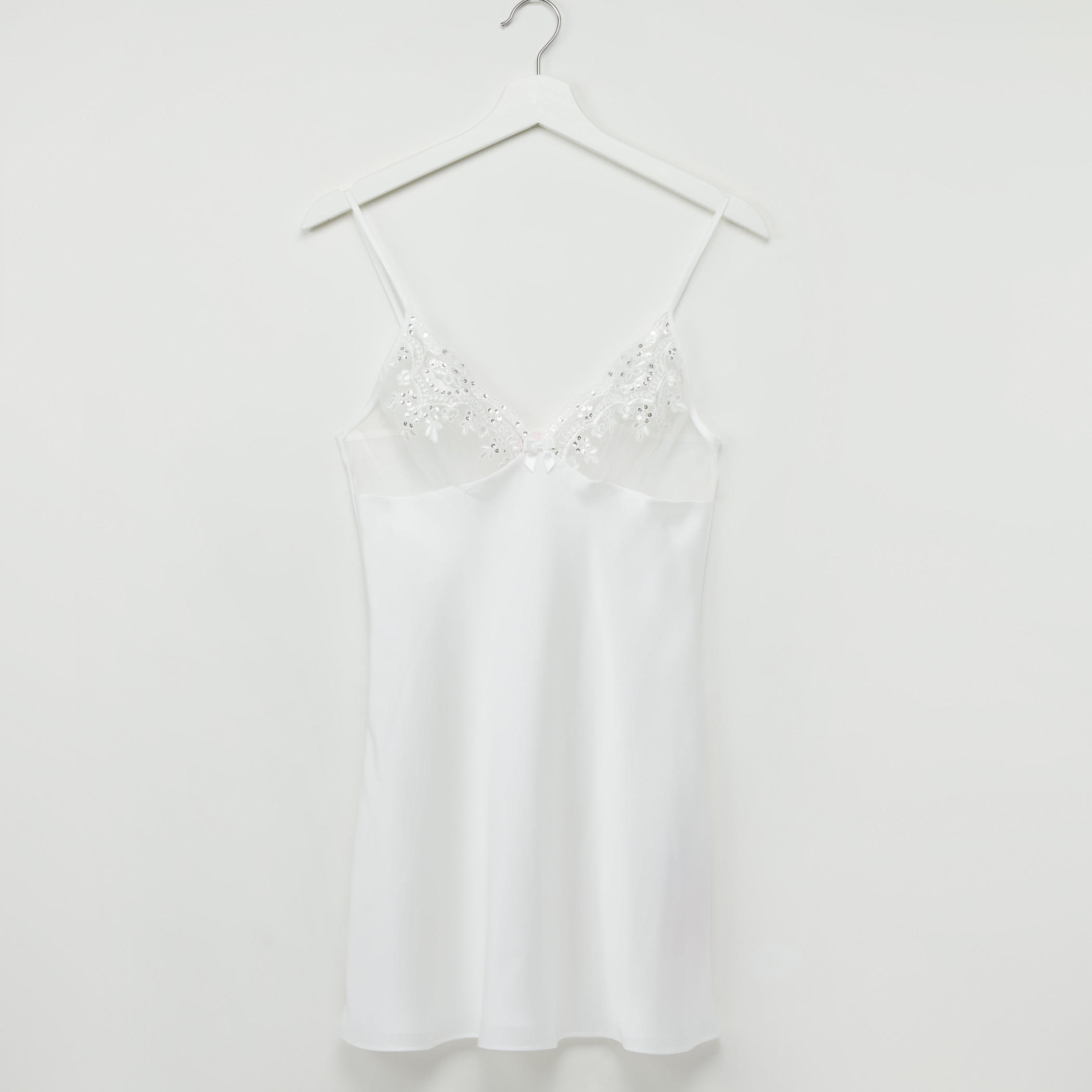 فستان بيبي دول مزيّن بحمّالات رفيعة وتفاصيل دانتيل-women-clothing-nightwear-nighties-image-1