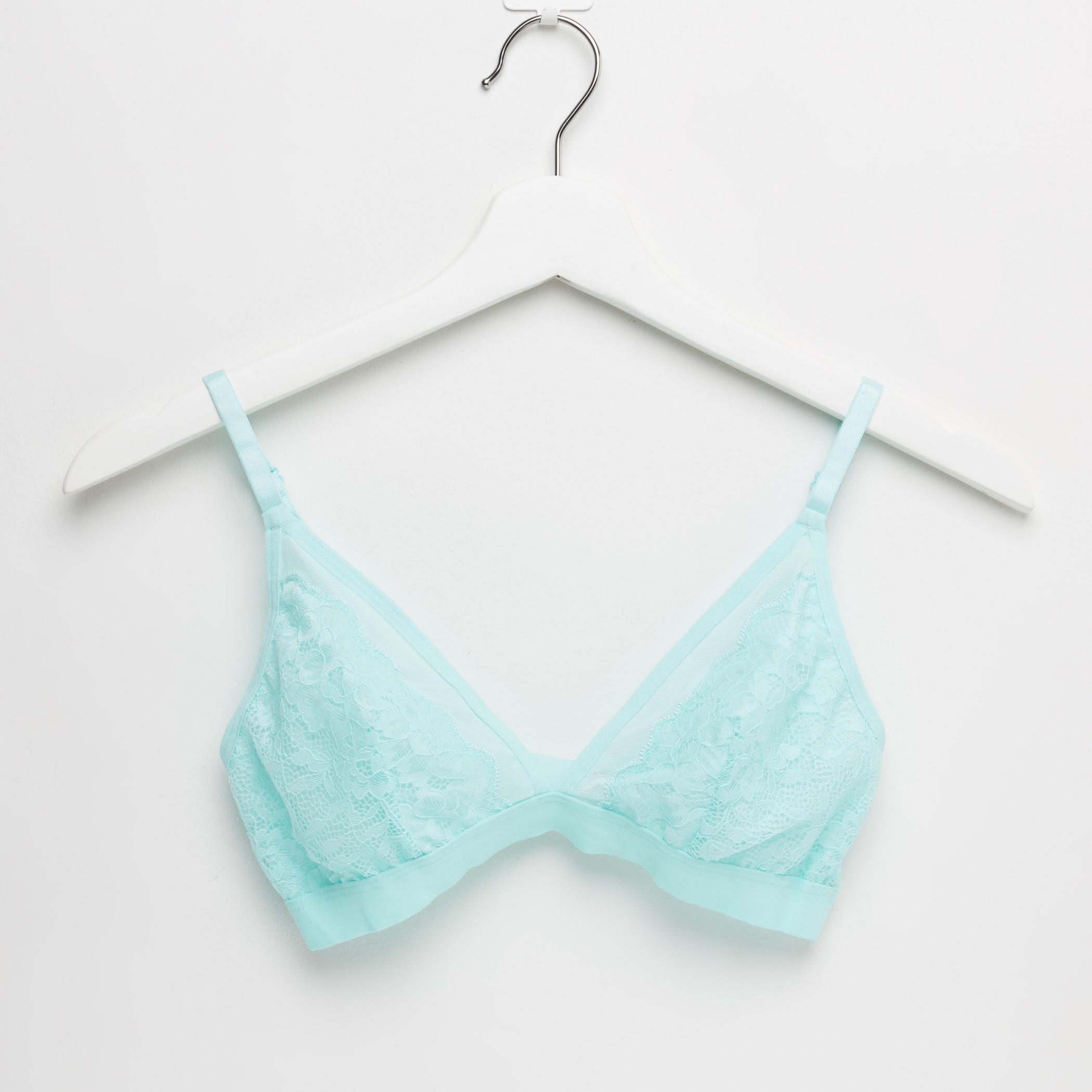 صدريّة بحمّالات قابلة للتعديل وتفاصيل دانتيل - طقم من قطعتين-women-clothing-lingerie-bras-image-2