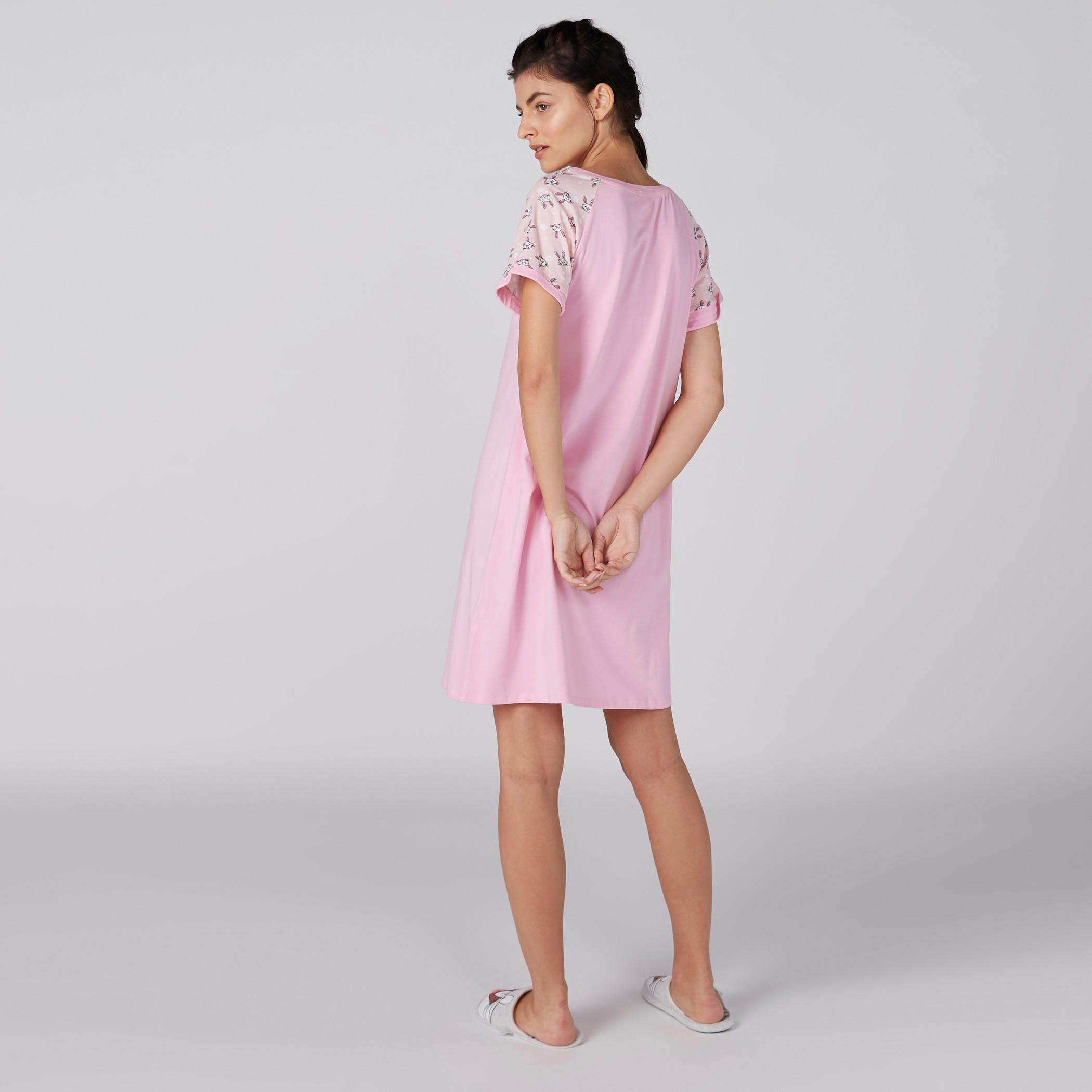 قميص نوم بياقة مستديرة وطبعات - طقم من قطعتين-women-clothing-nightwear-nighties-image-3