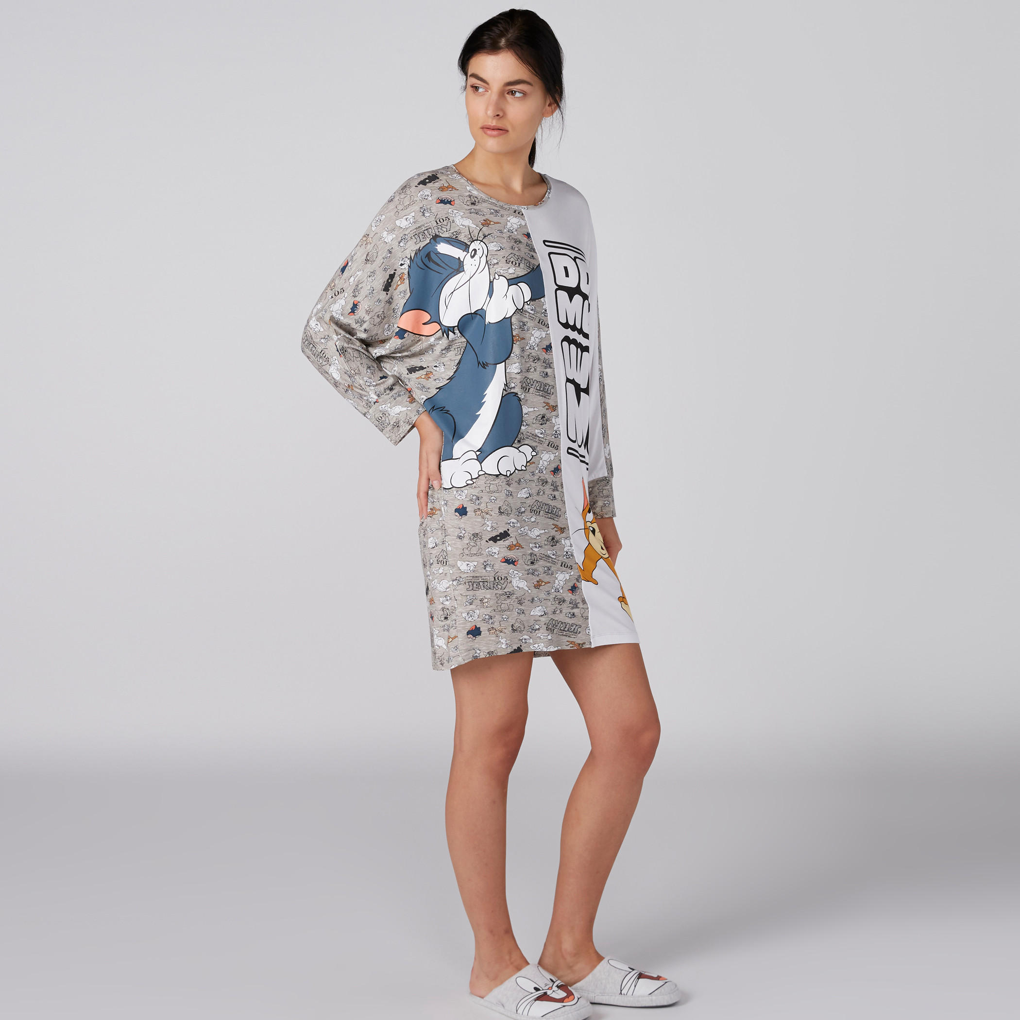 قميص نوم بياقة مستديرة وأكمام طويلة وطبعات توم أند جيري-women-clothing-nightwear-pyjamas-tops-image-3