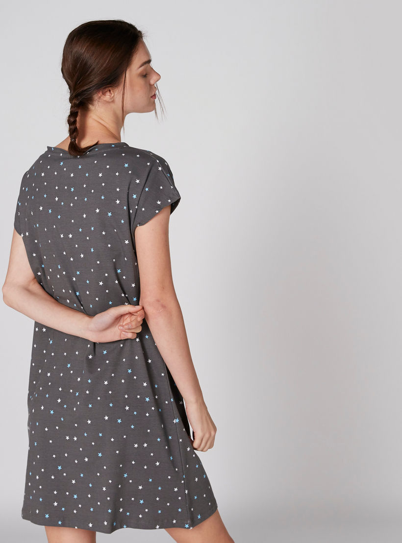قميص نوم بياقة مستديرة وأكمام متصلة وطبعات توم أند جيري-women-clothing-nightwear-pyjamas-tops-image-2